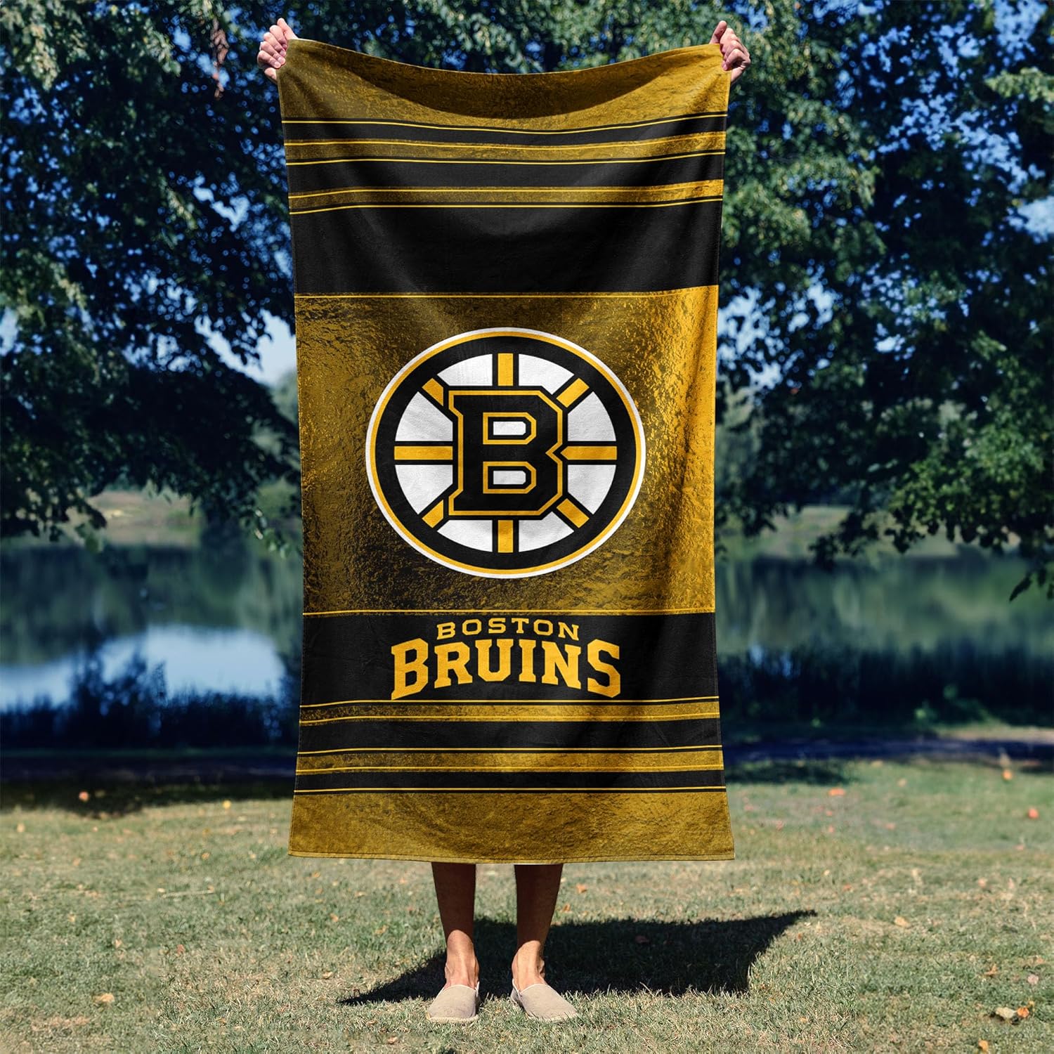 Northwest Boston Bruins NHL Microfiber Beach Towel, Quick-Dry, Soft & Absorbent Lightweight Travel Essentials for Pool or Bath, 30x60 inches - Image 3