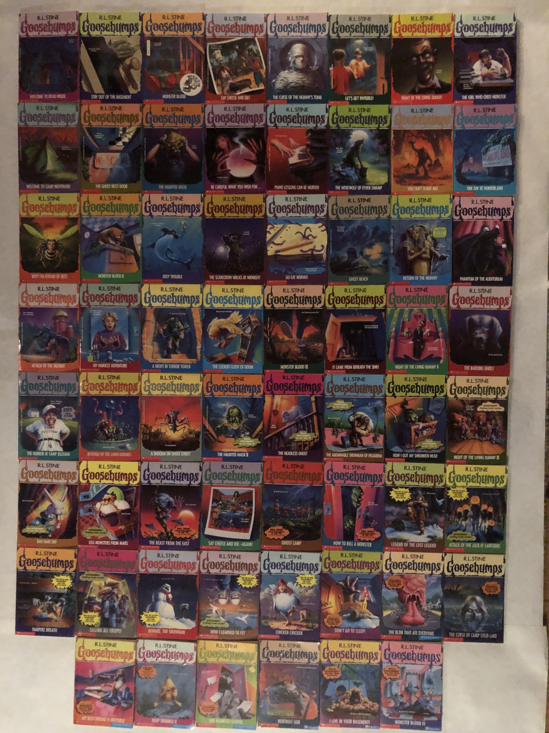 The Complete Goosebumps Series, Collection 1-62 Paperback โ January 1, 2006