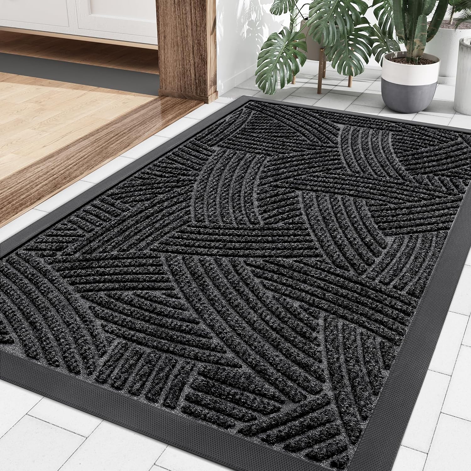 Smiry Front Door Mat Outside Entrance, Heavy Duty Sturdy Natural Rubber Doormat, Trap Dirt and Moisture, Easy Clean Low Profile Mats for Indoor Outdoor Entry, Interwoven Stripes 29.5x17, Black