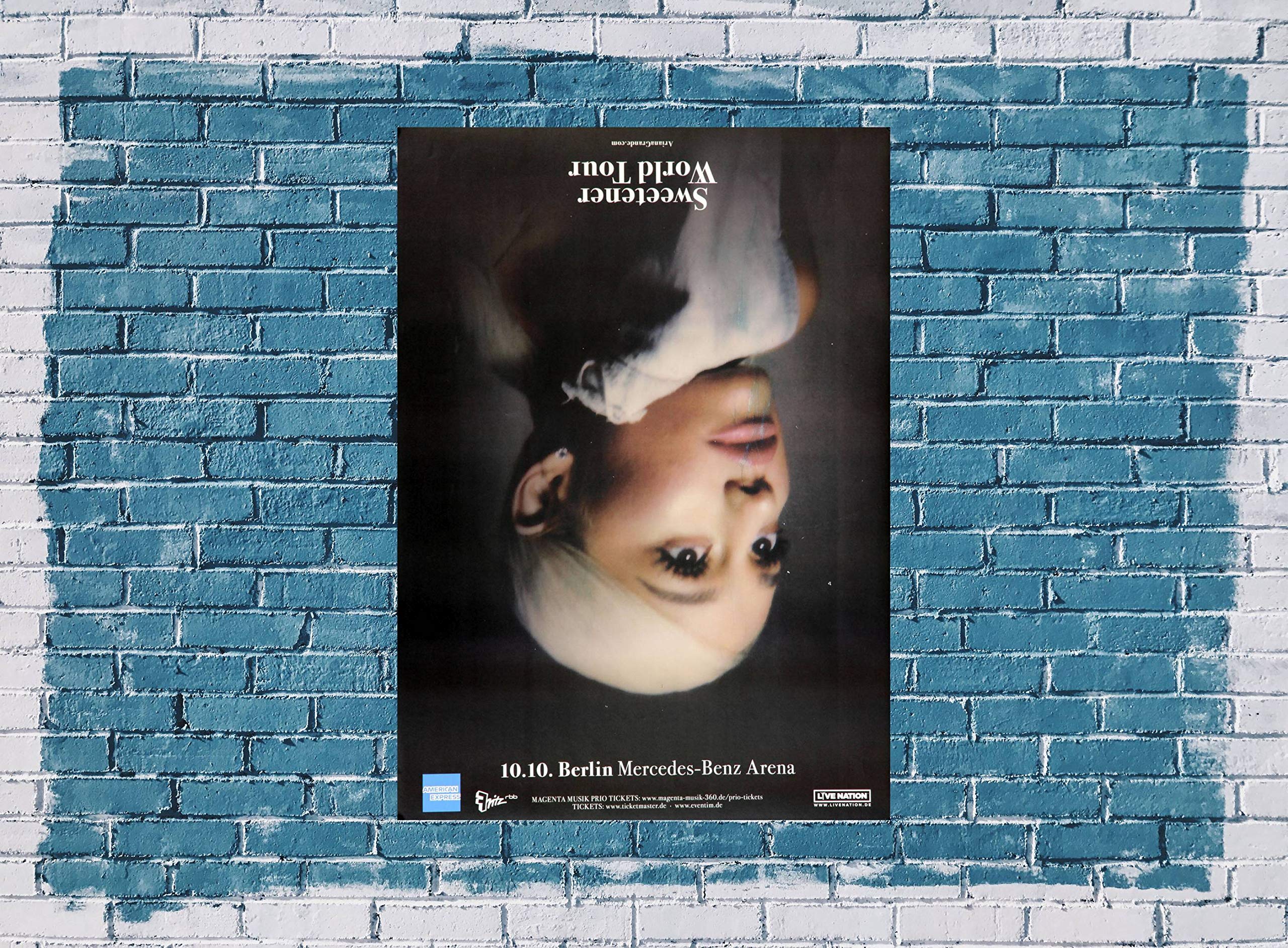 Ariana Grande - Sweetener World, Berlin 2019 » Konzertplakat/Premium Poster | Live Konzert Veranstaltung | DIN A1 «