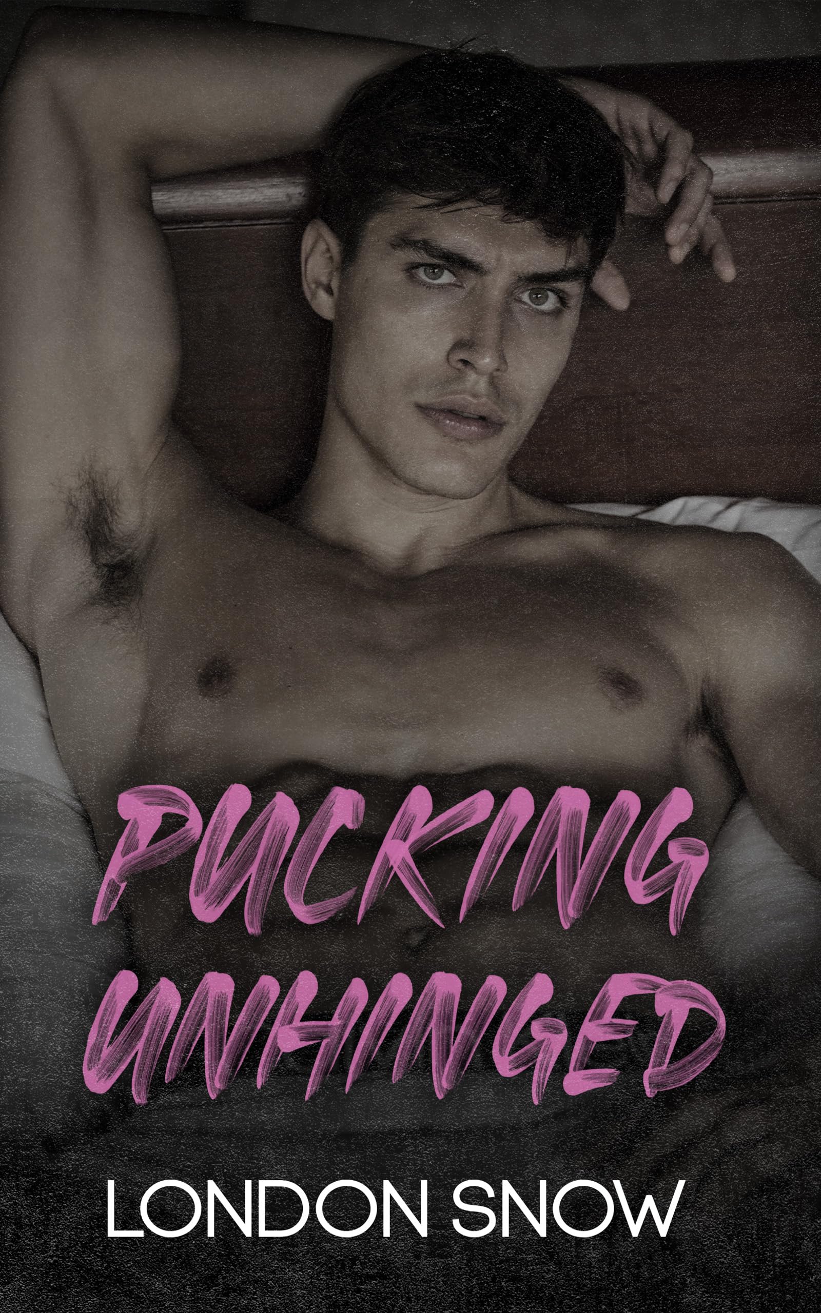 Pucking Unhinged: A Darkish College Romance (Kings of Castlebrook Book 3)