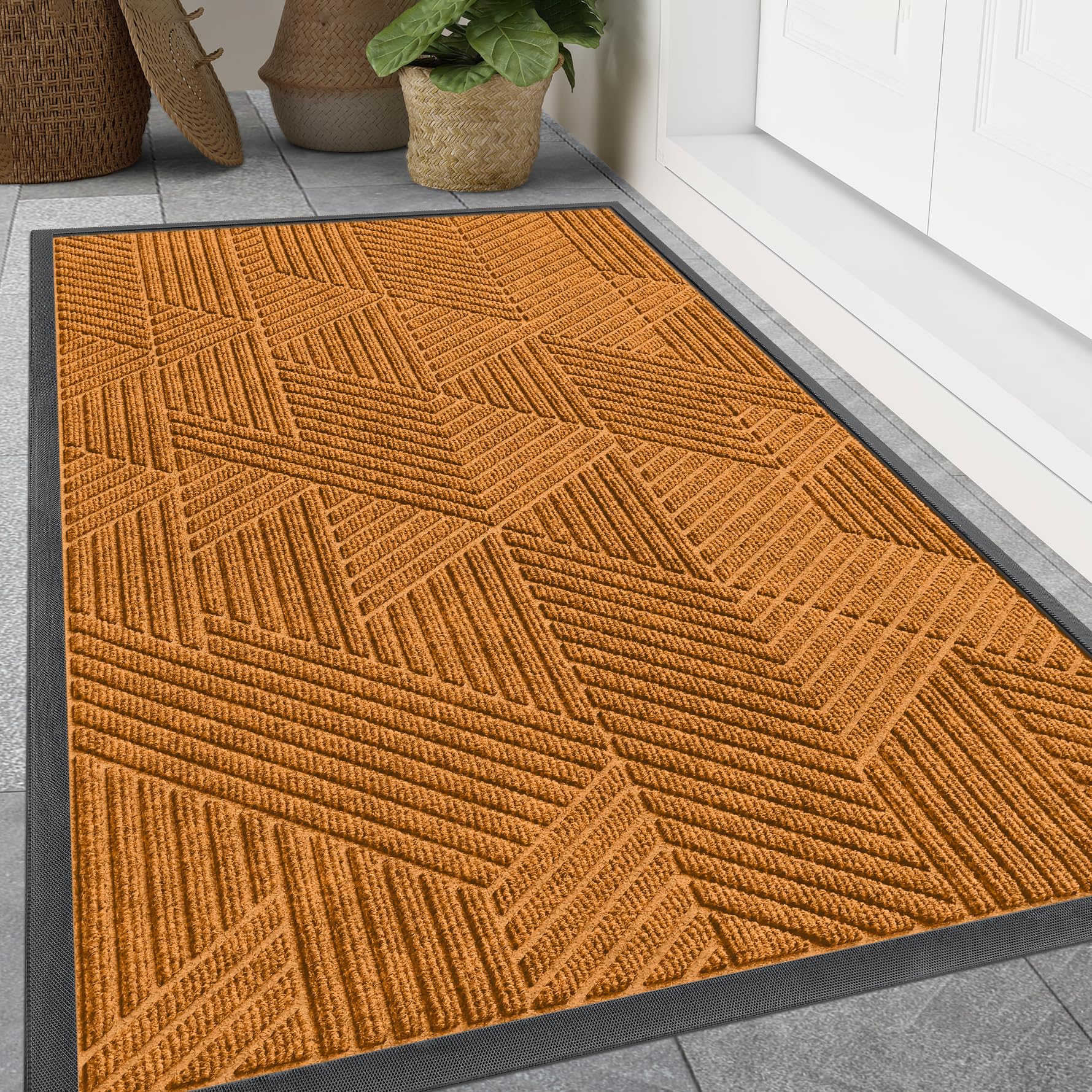 Smiry Front Door Mat Outside Entrance, Low Profile Rubber Doormat, 47x32