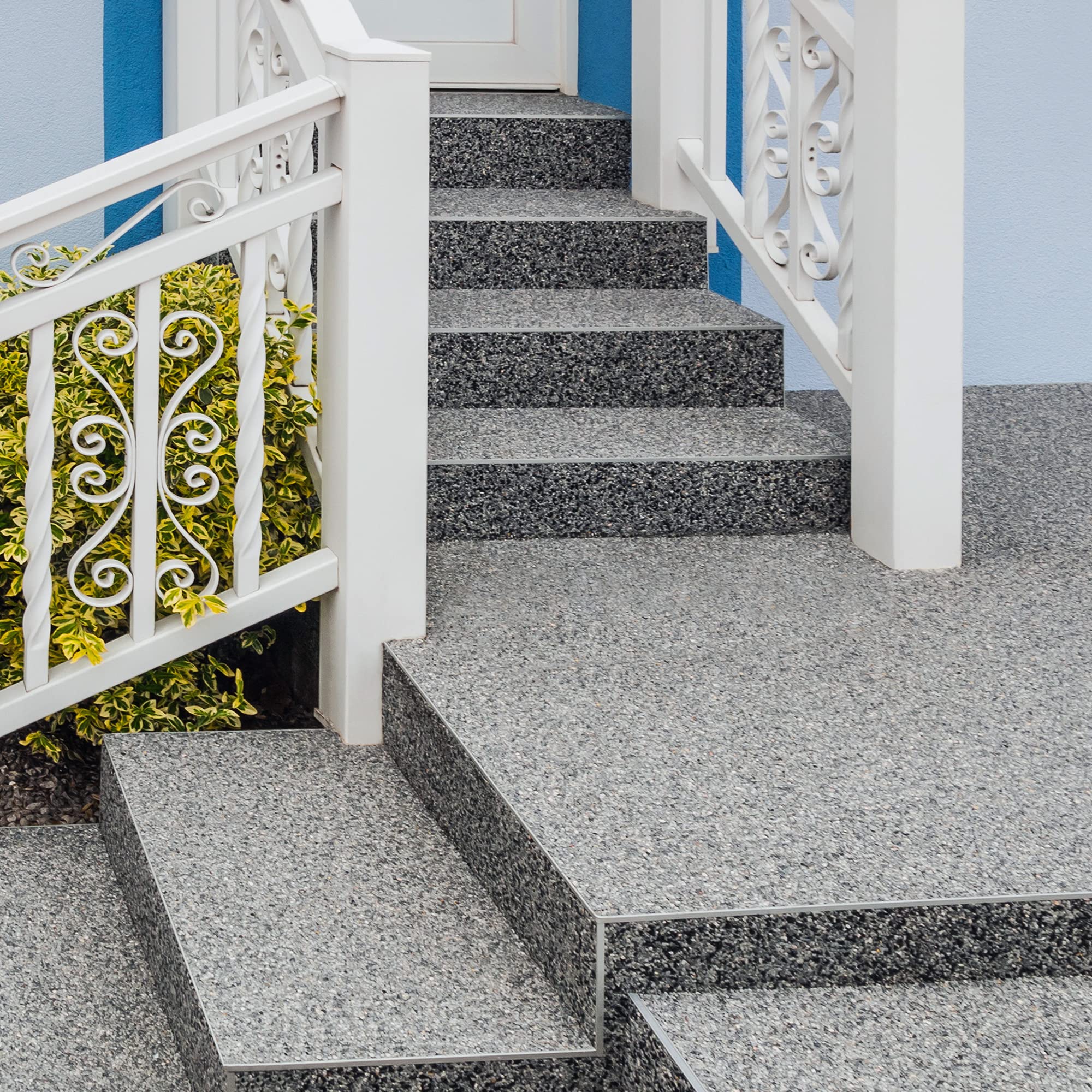 Isolbau Steinteppich Aussen Komplettset Marmorkies 25kg + Bindemittel bis 2,5m² Ice Blue 1/4mm Epoxidharz Terassenboden Natursteinboden Marmorkies Bodenbelag Steinboden, Marmorstein, Innen Außen