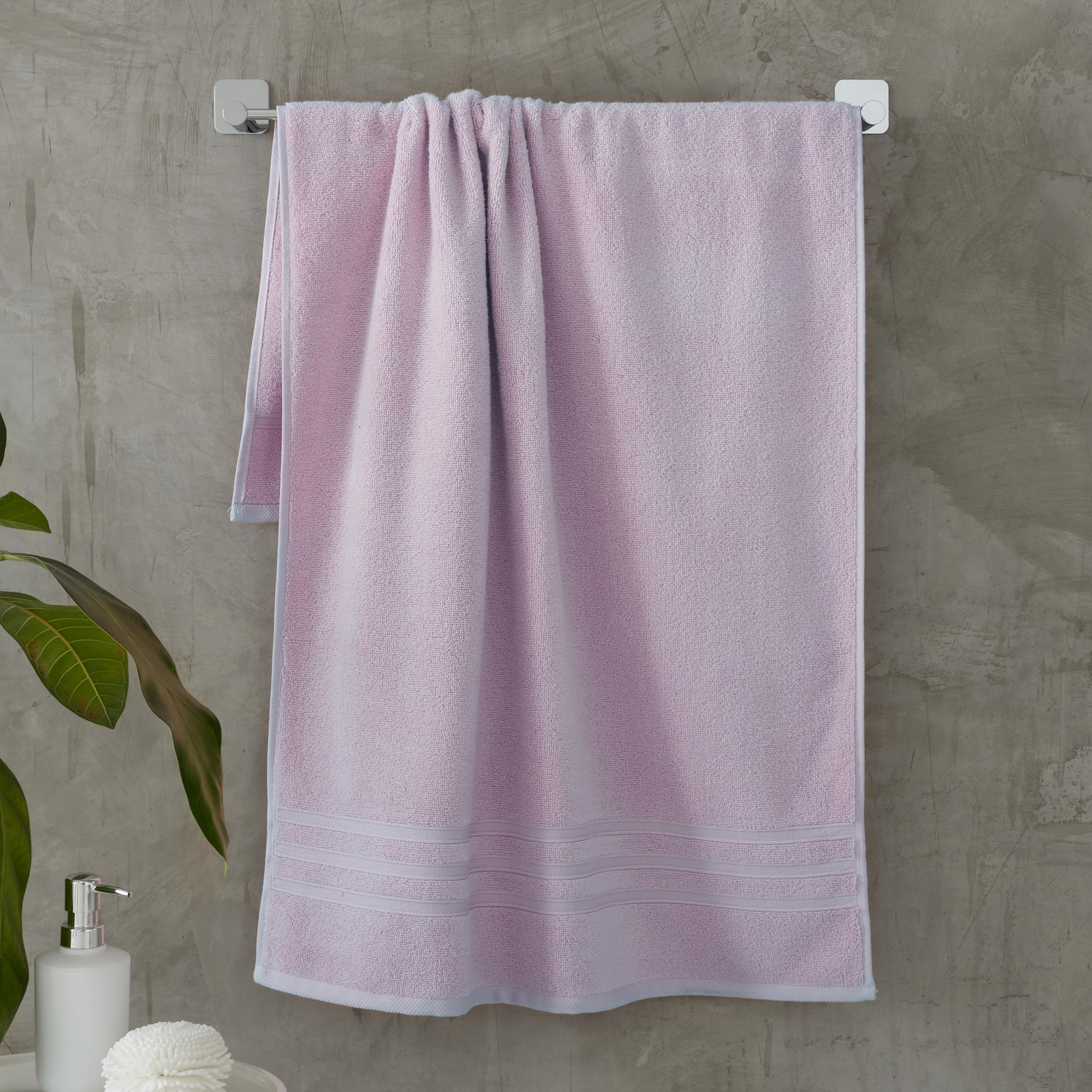 Catherine Lansfield Lilac 'Zero Twist' Hand Towel