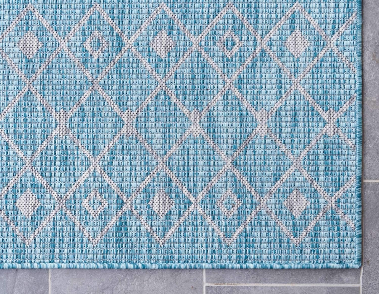 Aqua Trellis Synthetic 7' x 10' Easy Care Outdoor Rug