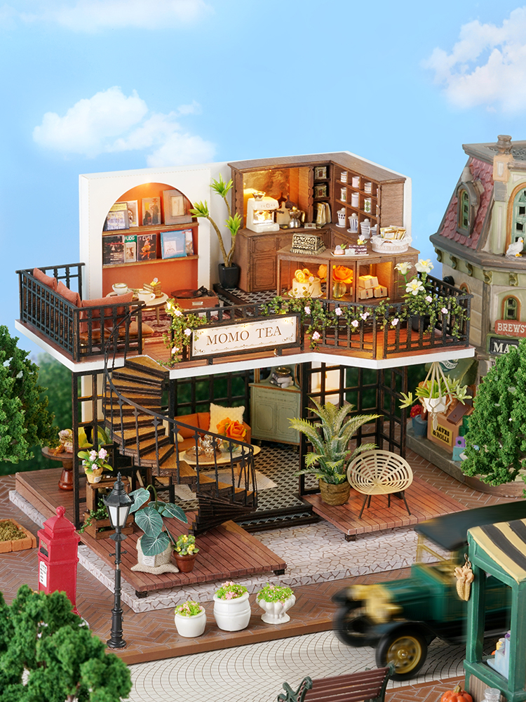 momo　ドールハウス和風 Amazon.com: CRIOLPO Doll House Miniature with Furniture, Miniature