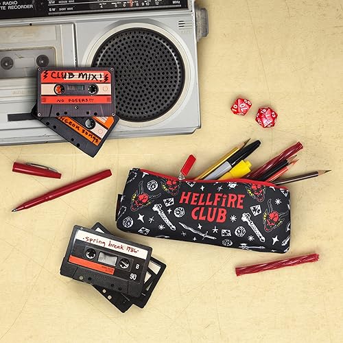 Miniatura 2 de Genuine Fred Stranger Things - Bolsa para accesorios, Hellfire Club, multicolor