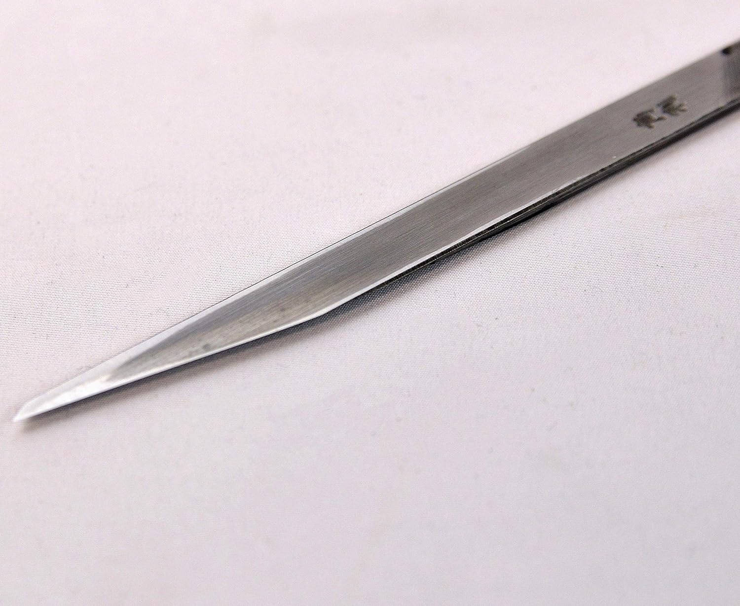 KAKURI Kiridashi Knife 12mm Right Hand for Woodworking, Marking, Scribing, Carving, Whittling, Professional Hand Forged Razor Sharp Japanese Carbon Steel Blade with Hammered Pattern, Made in JAPAN