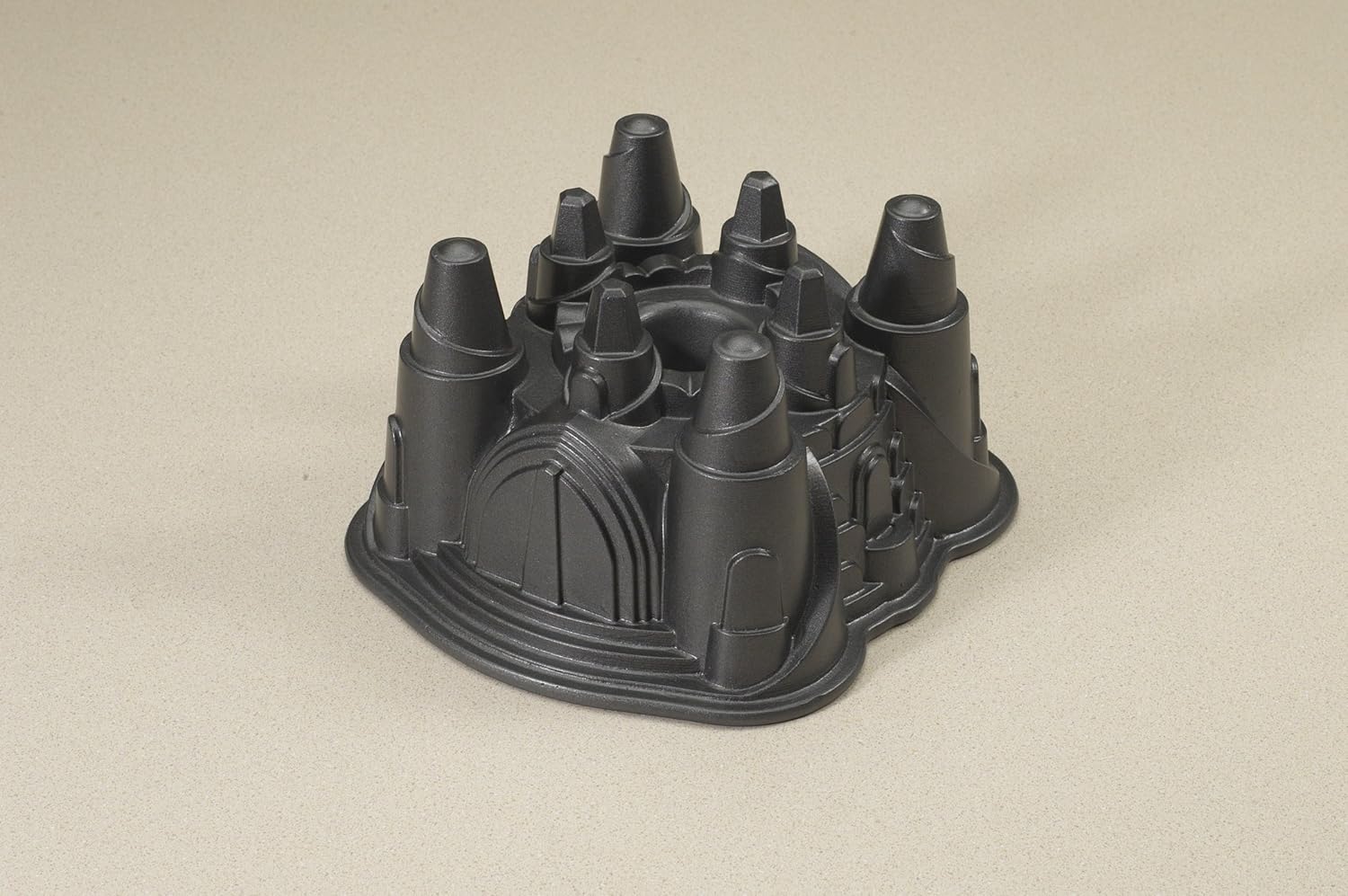 Nordic Ware Pro-cast Bakeware Palace Royale Bundt