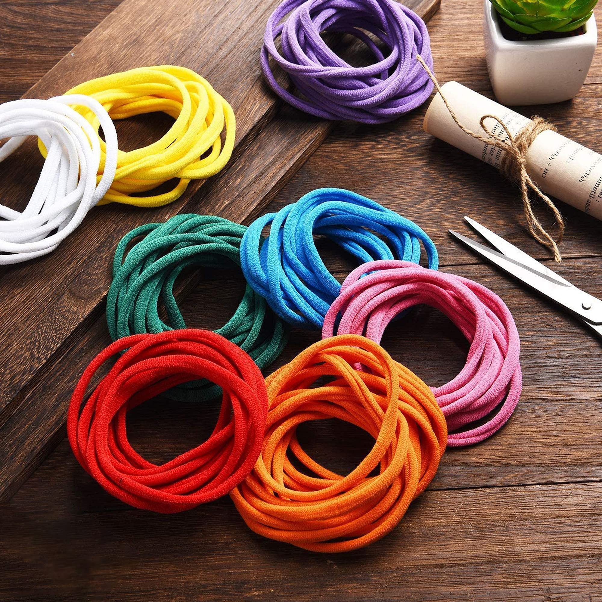 Allazone 394 Pz Anelli per Presine per Telaio, 12 Colore Loom Potholder Loops per Tessitura Tessitura Artigianale Regali Fatti a Mano Compatibile con Il Telaio per Tessitura da 7 Pollici