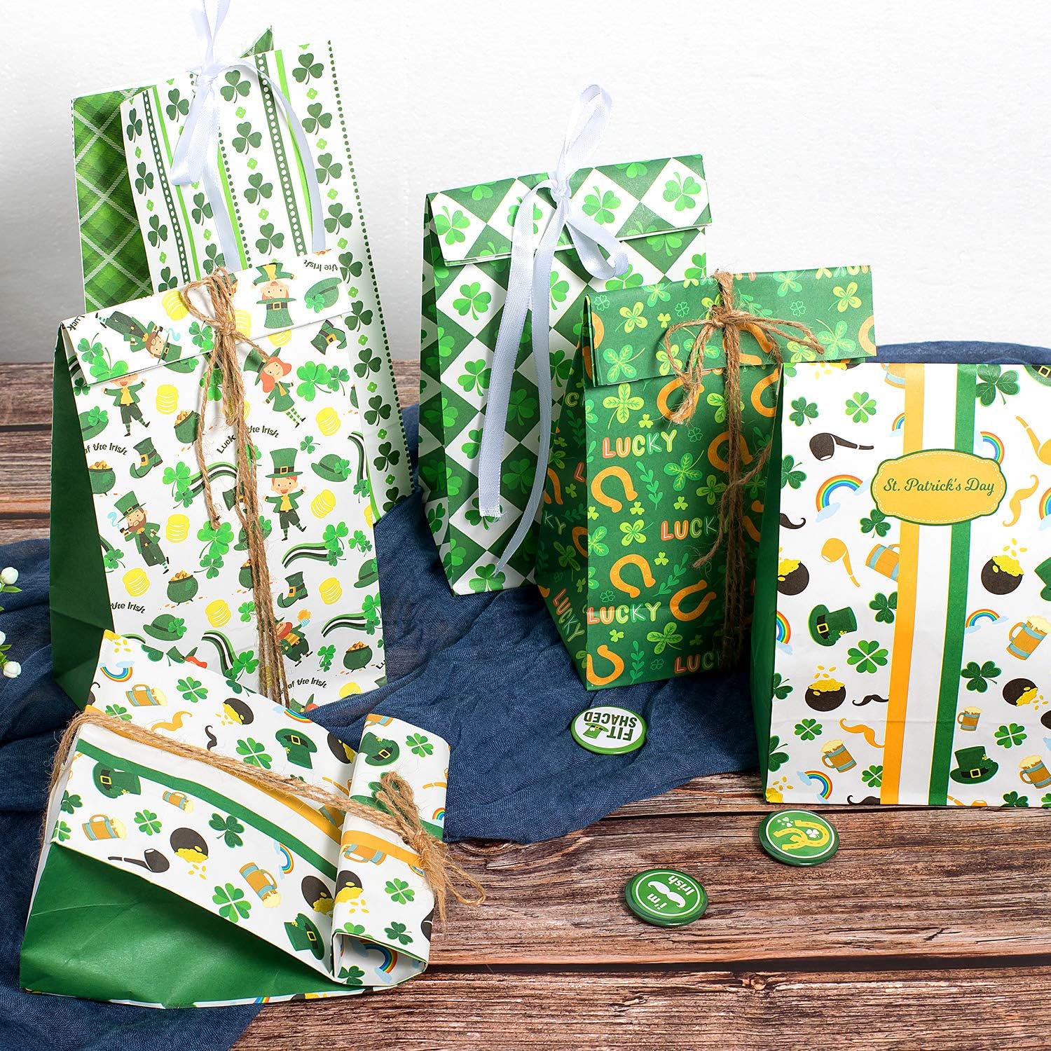 Whaline 60 Pack St. Patrick's Day Paper Gift Bag, Irish Shamrock Clover Candy Treat Bags for St Patrick's Party Favors, Birthday Supplies