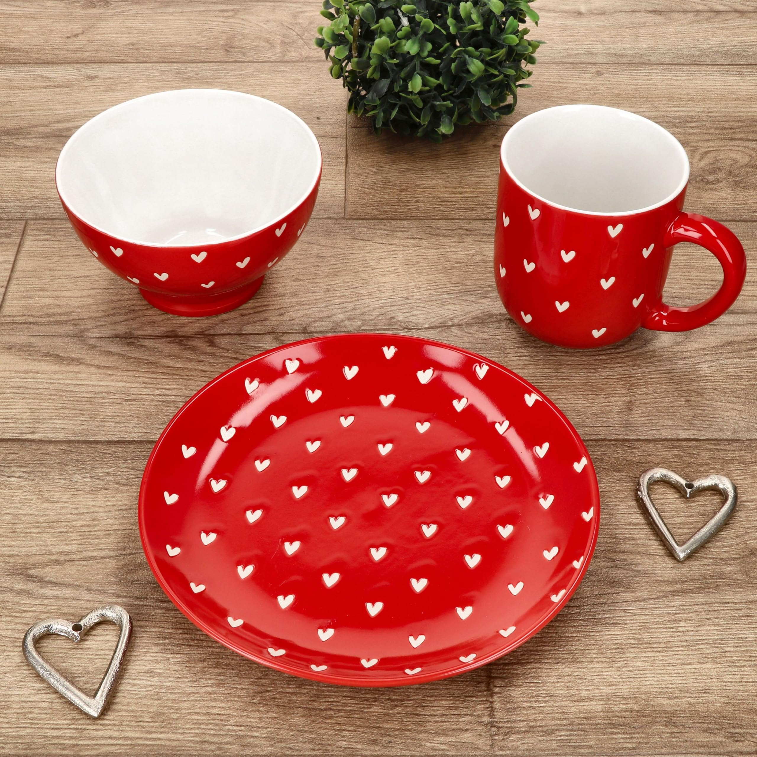 MamboCat Love 18tlg Frühstücksset I 6X Kuchenteller Ø19,5cm, 6X Müslischalen 500ml 6X Kaffeebecher 300ml I Porzellan Geschirr rot mit weißen Herzen I für Frühstück & Kaffeezeit