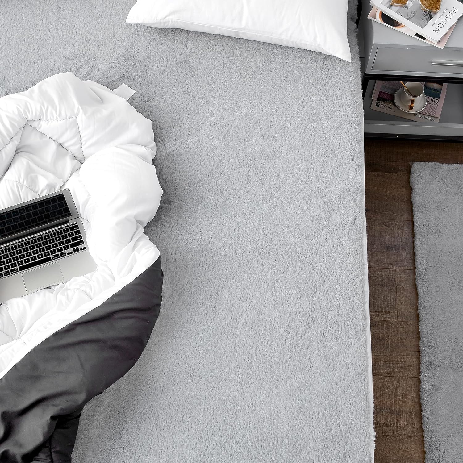 Chunky Bunny - Coma Inducer® Queen Bed Topper - Glacier Gray