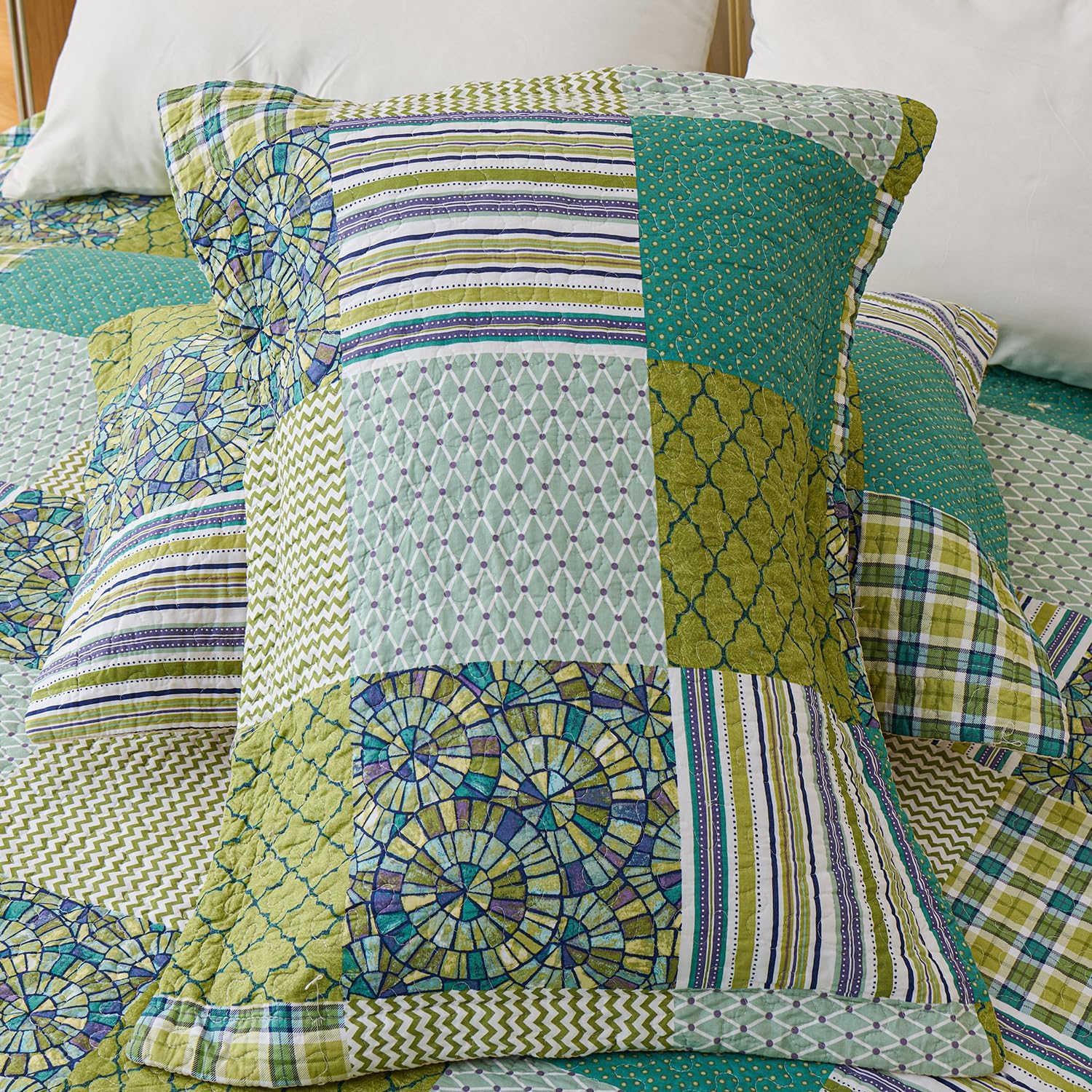 Cmfshape Quilt Sets Bedspread Set 100% Cotton Green Plaid Patchwork Bedding Set, All Season Use Lightweight Reversible Coverlet Quilts with 2 Pillow Shams(Queen 90"x96")