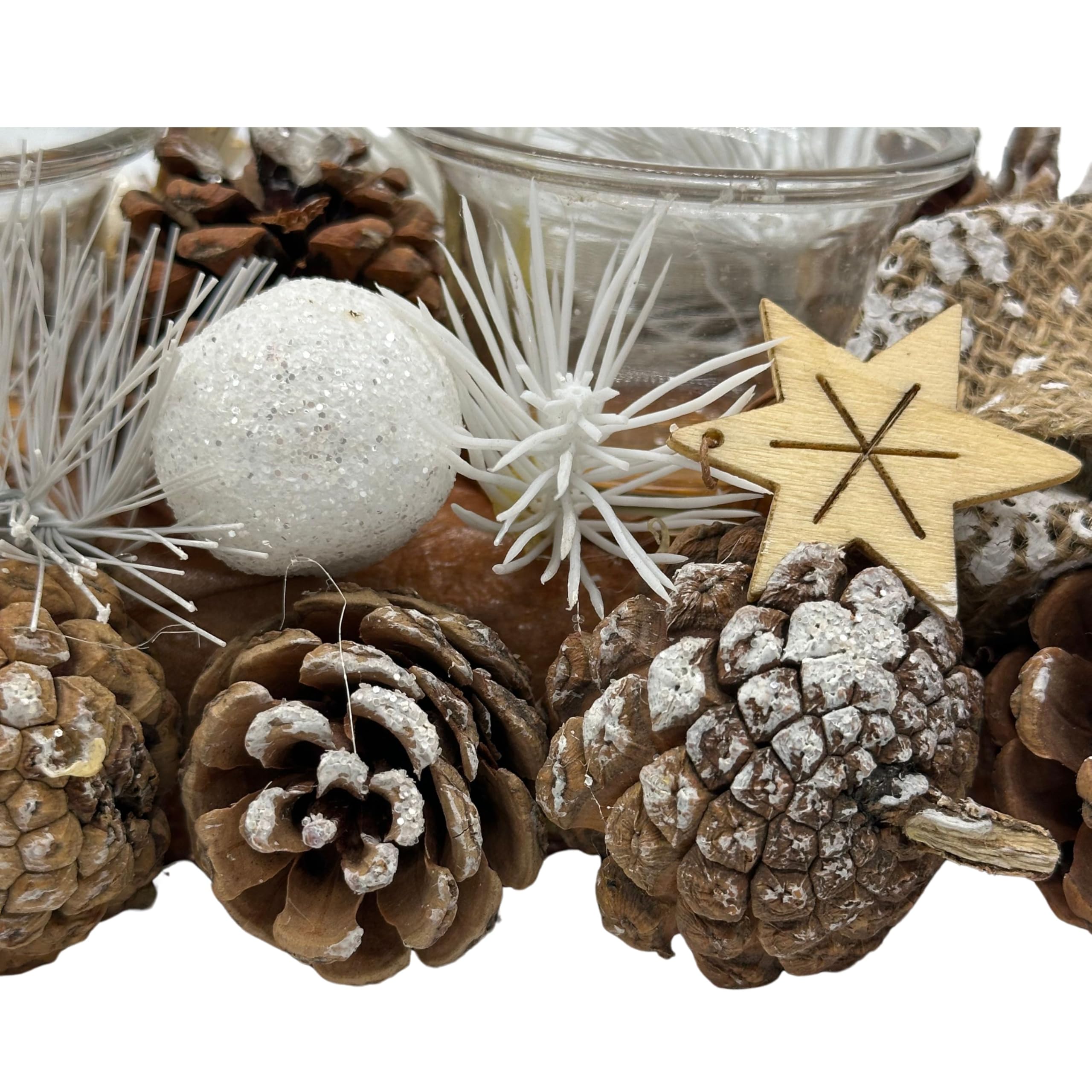 Gruppo Maruccia - Centrotavola Natalizio Artigianale in Legno con Pigne e Vasi Porta Candela - Decorazione Natalizia per la casa - Idea Regalo