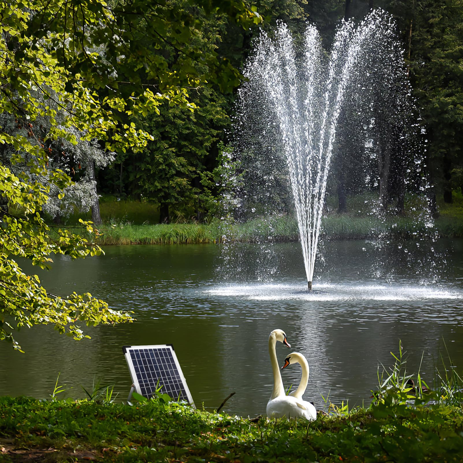 Solar Water Pump 1350l/h in Pp Nero, Pompa Fontana Solare | Atmosfera Estiva, Fontana Solare da Giardino per Outdoor e Pond, Convenient Charging, Versatile Use