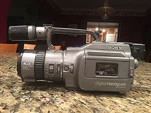 Sony DCR-VX1000 Digital Handycam with 10x Optical Zoom LCD