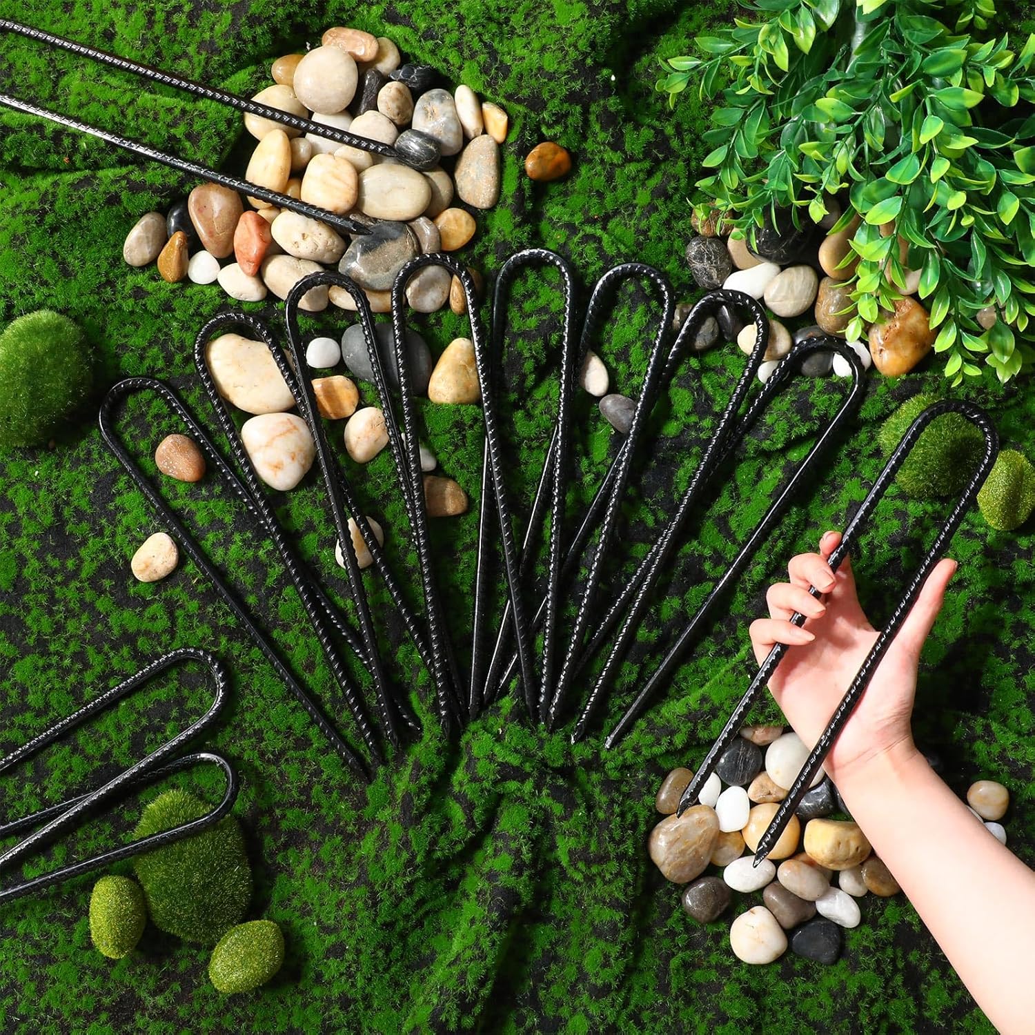 Gisafai 12 Pcs 12 Inch Trampoline Stakes Anchors High Wind U Hook Rebar Stakes Heavy Duty Ground U Shaped Galvanized Steel Ground Anchor for Plants Camping Tents Trampoline Accessories(Black)