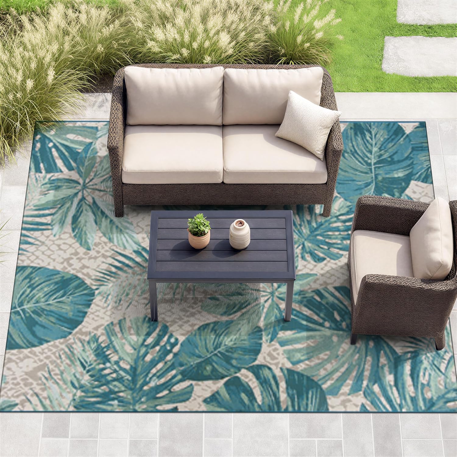 Rugshop Blue Contemporary Tropical Floral Indoor/Outdoor Area Rug — Weather Resistant for Living Room, Dining Room and Office, 6'6" x 9'