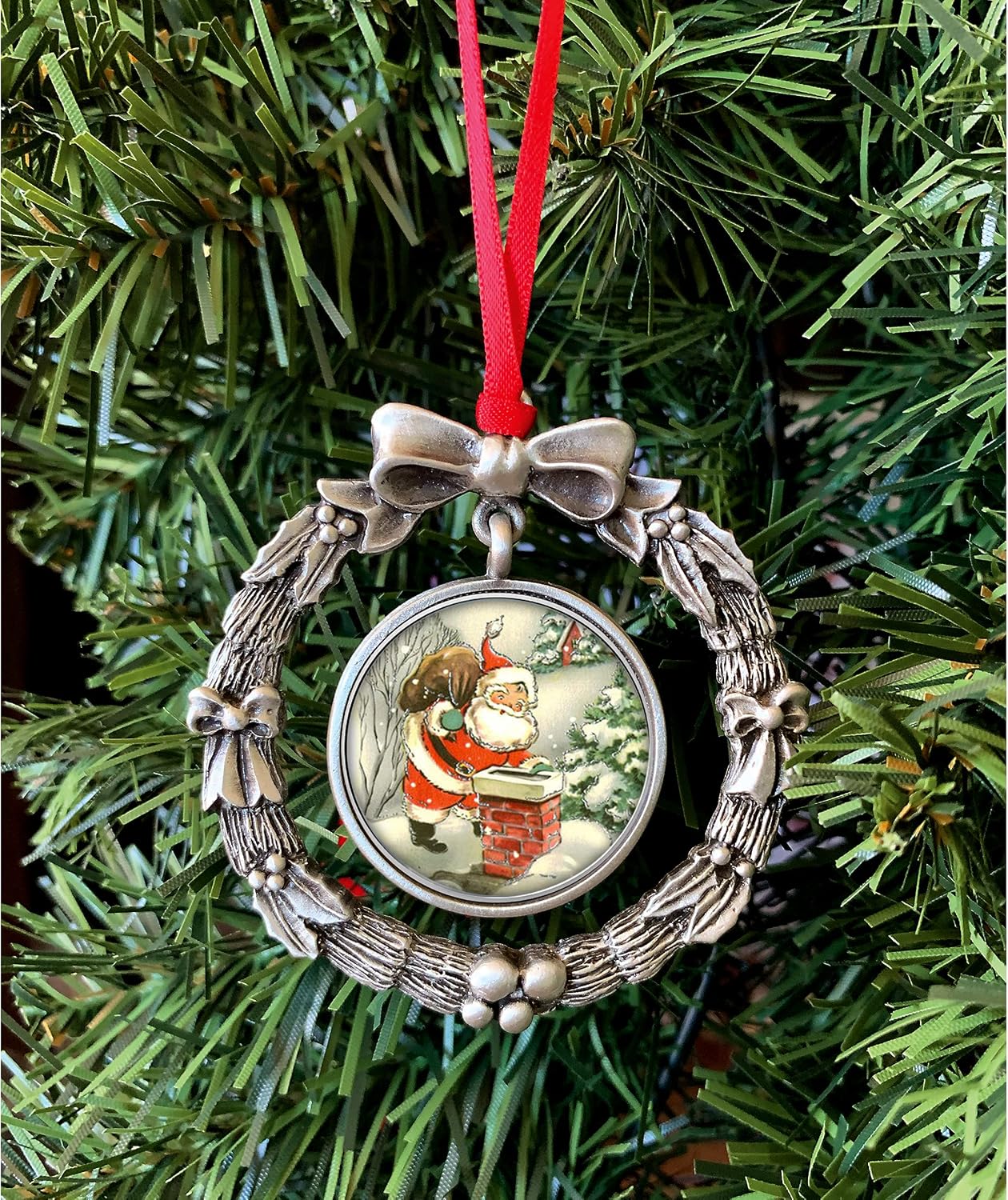 American Coin Treasures Santa Claus Coin Wreath Silvertone Pewter Ornament | Colorized JFK Half Dollar | Red Ribbon | Certificate of Authenticity