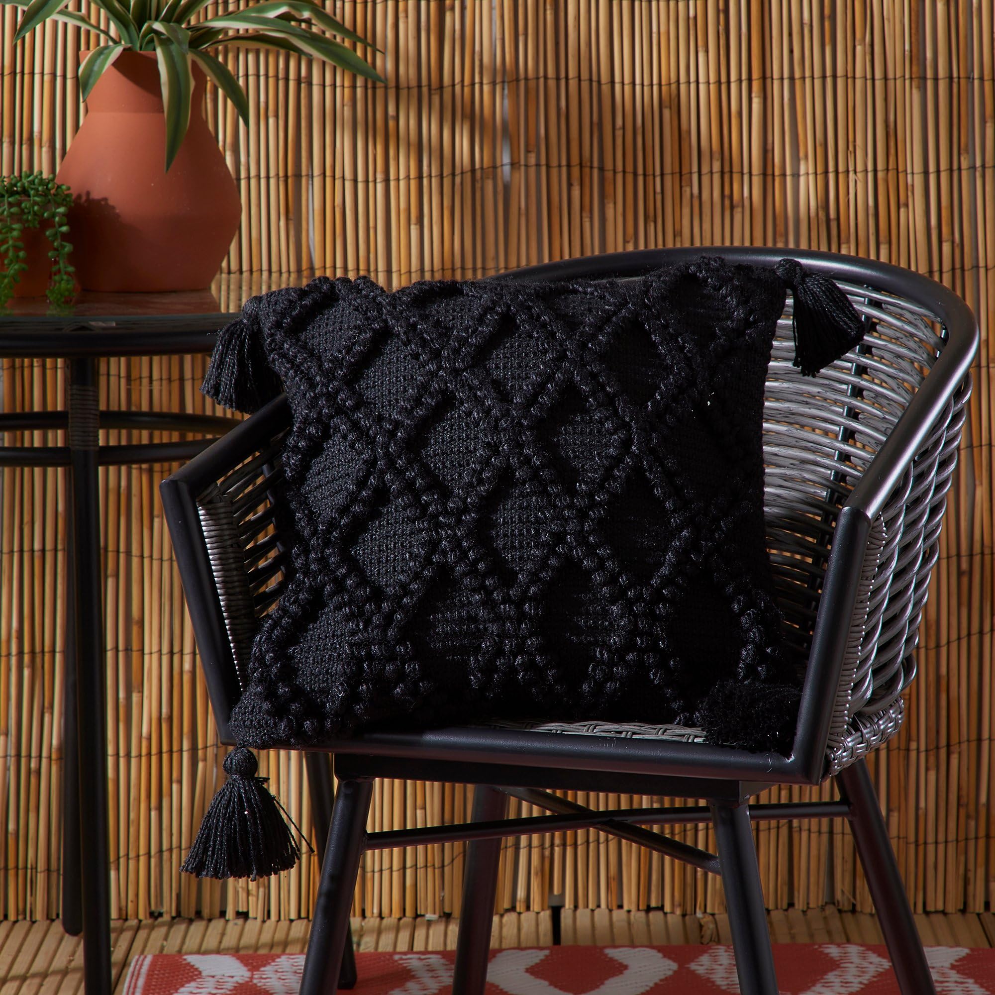 Drift  Black Alda Eco Indoor Outdoor Durable Filled Cushion in Size 43, Sports Direct