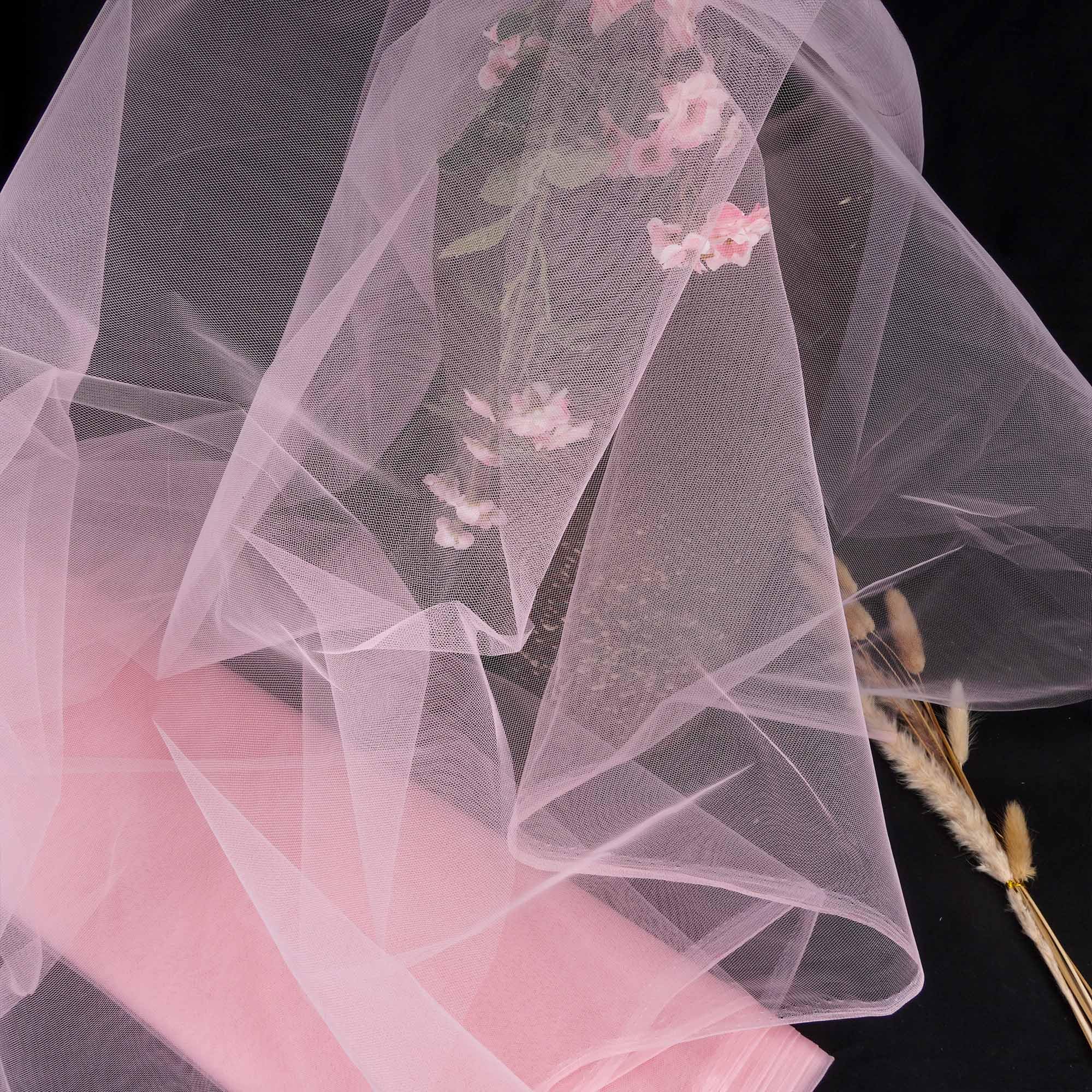 63 inch×10 Yards Tulle Fabric Bolts Spool, Polyester Netting Light Pink Tulle Rolls for Birthday Party Backdrop Wedding Decor Baby Shower DIY Sewing Crafts & Gift Wrapping — view 3