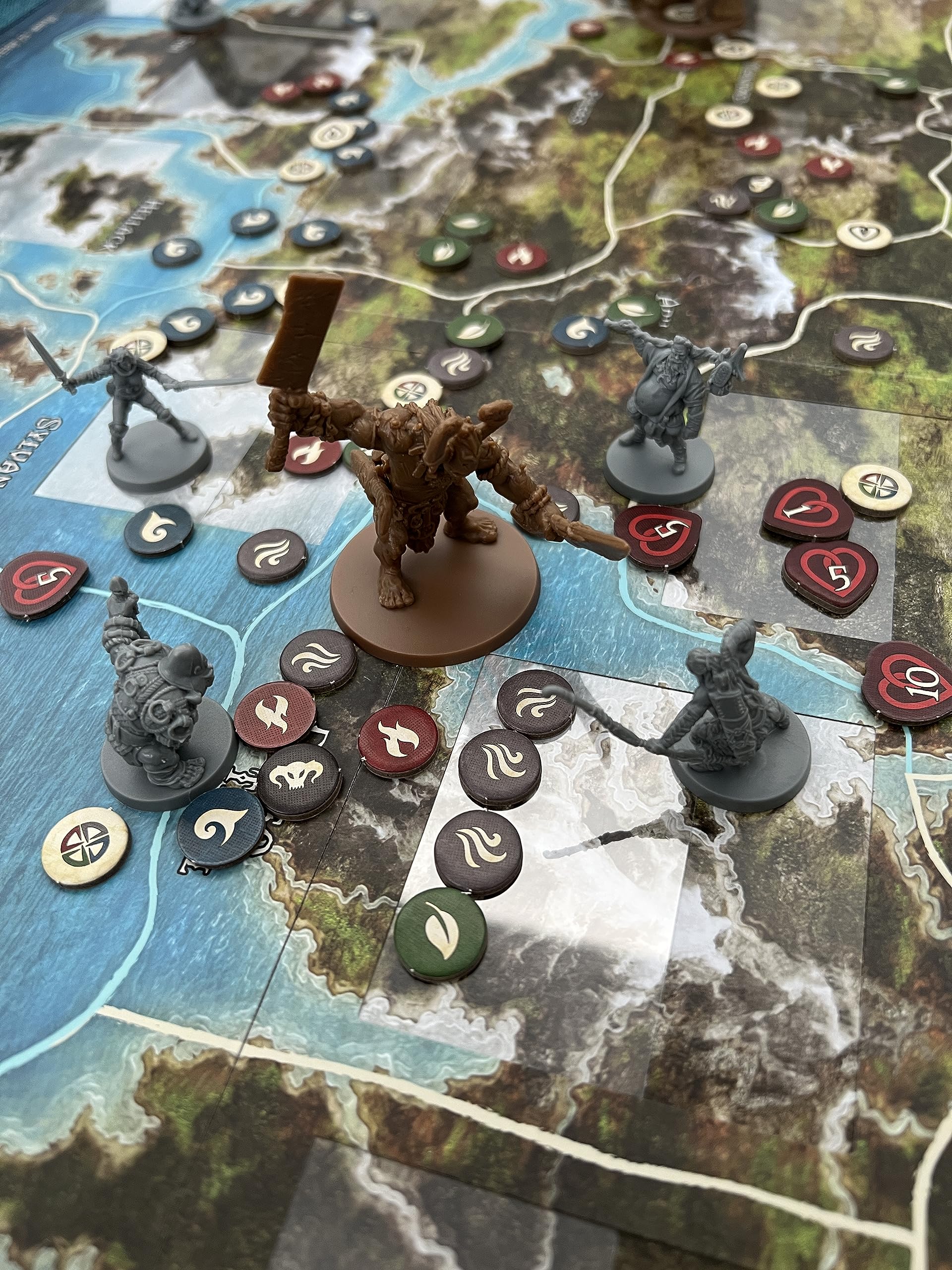 Asmodee - Trudvang Legends, Gioco da Tavolo, 14+ Anni, 1-4 Giocatori, Edizione in Italiano