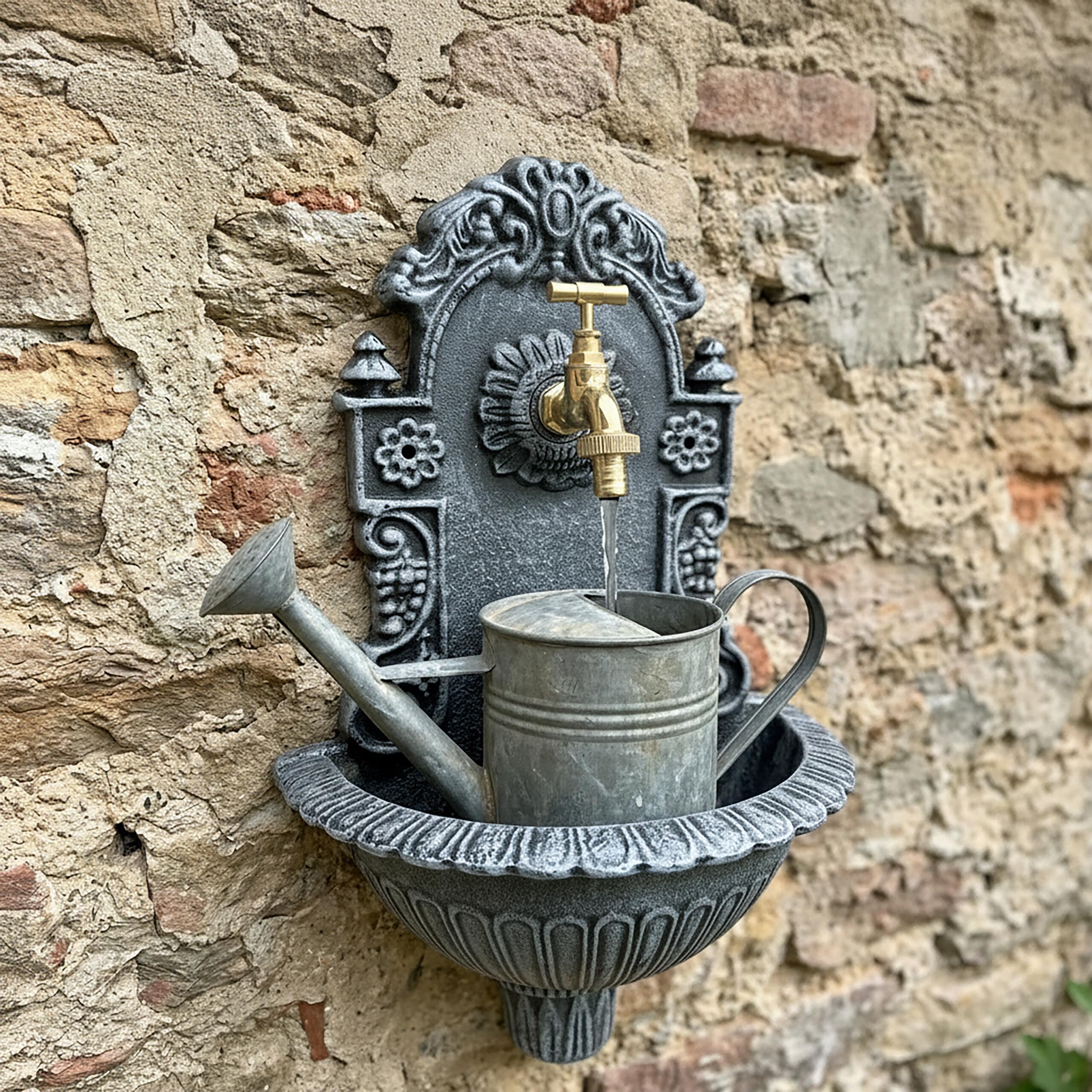 Relaxdays Fontaine Murale Antique avec Robinet, lavabo de Jardin en Fonte d'aluminium, Gris, H x L x P 40 x 24,5 x 13 cm