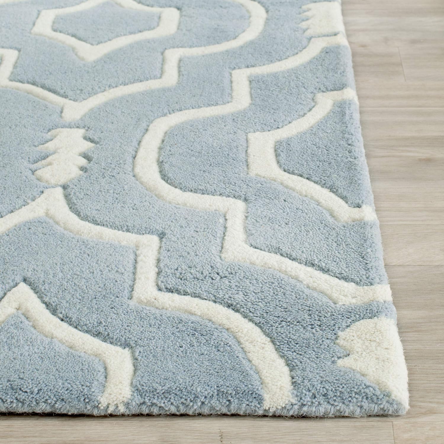 Blue and Ivory Hand-Tufted Wool 8' x 10' Geometric Rug