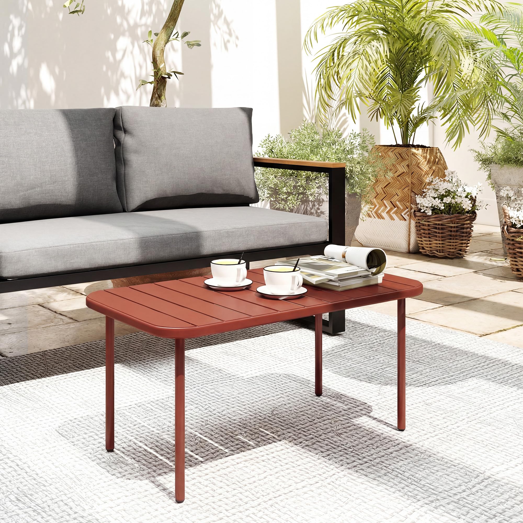 Outsunny - Mesa de centro de jardín de acero galvanizado con bandeja de láminas, mesa auxiliar de patio rectangular con esquinas redondeadas, para exterior, terraza y balcón, 90 x 50 x 43 cm, color
