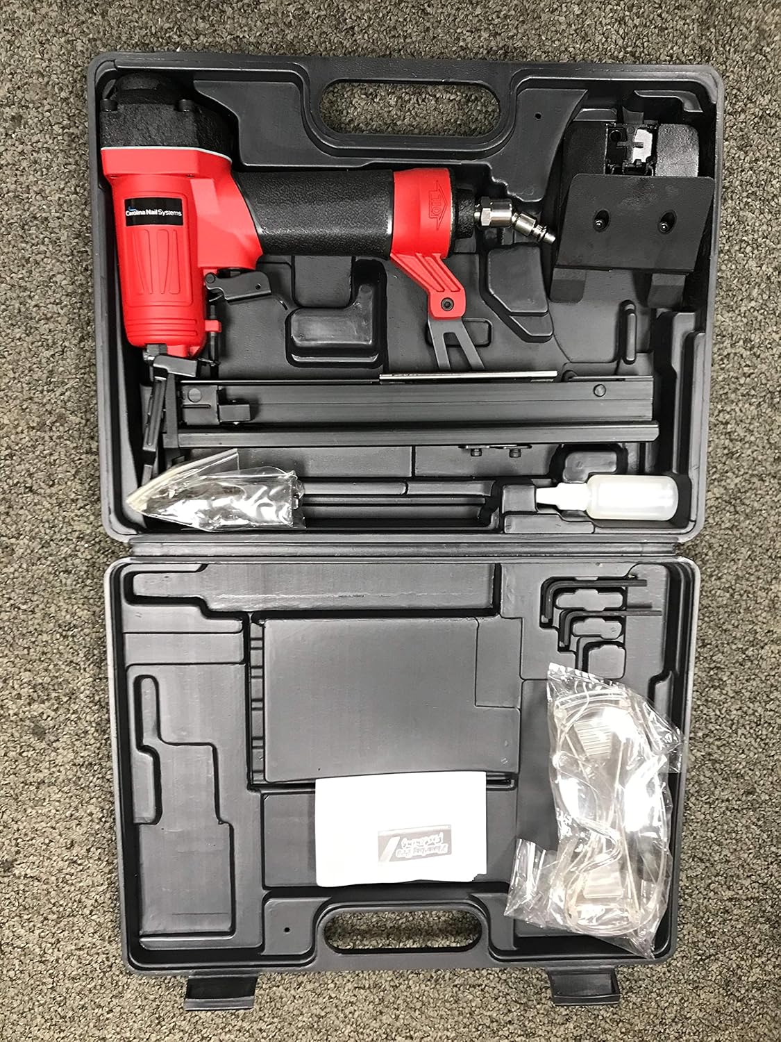 Pneumatic 18 GA Engineered Flooring Staple Tool with Fixed Foot EFS 4600