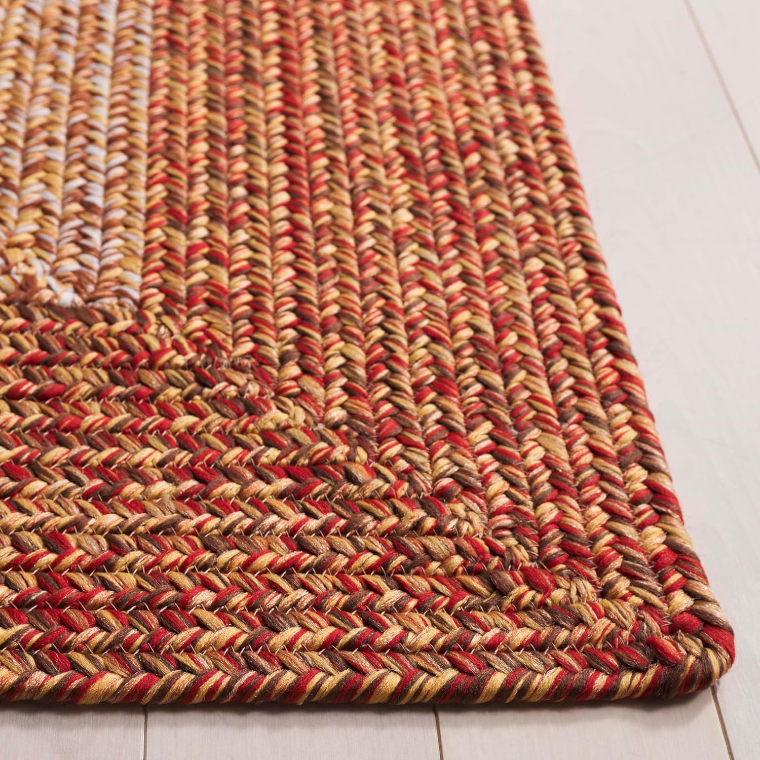SAFAVIEH Washable Rug Outdoor Braided Collection - 2' x 3', Rust & Red, Handmade & Reversible, Non-Shedding & Easy to Clean, Ideal for Patio, Backyard, Mudroom, Doormat (BRD318P)