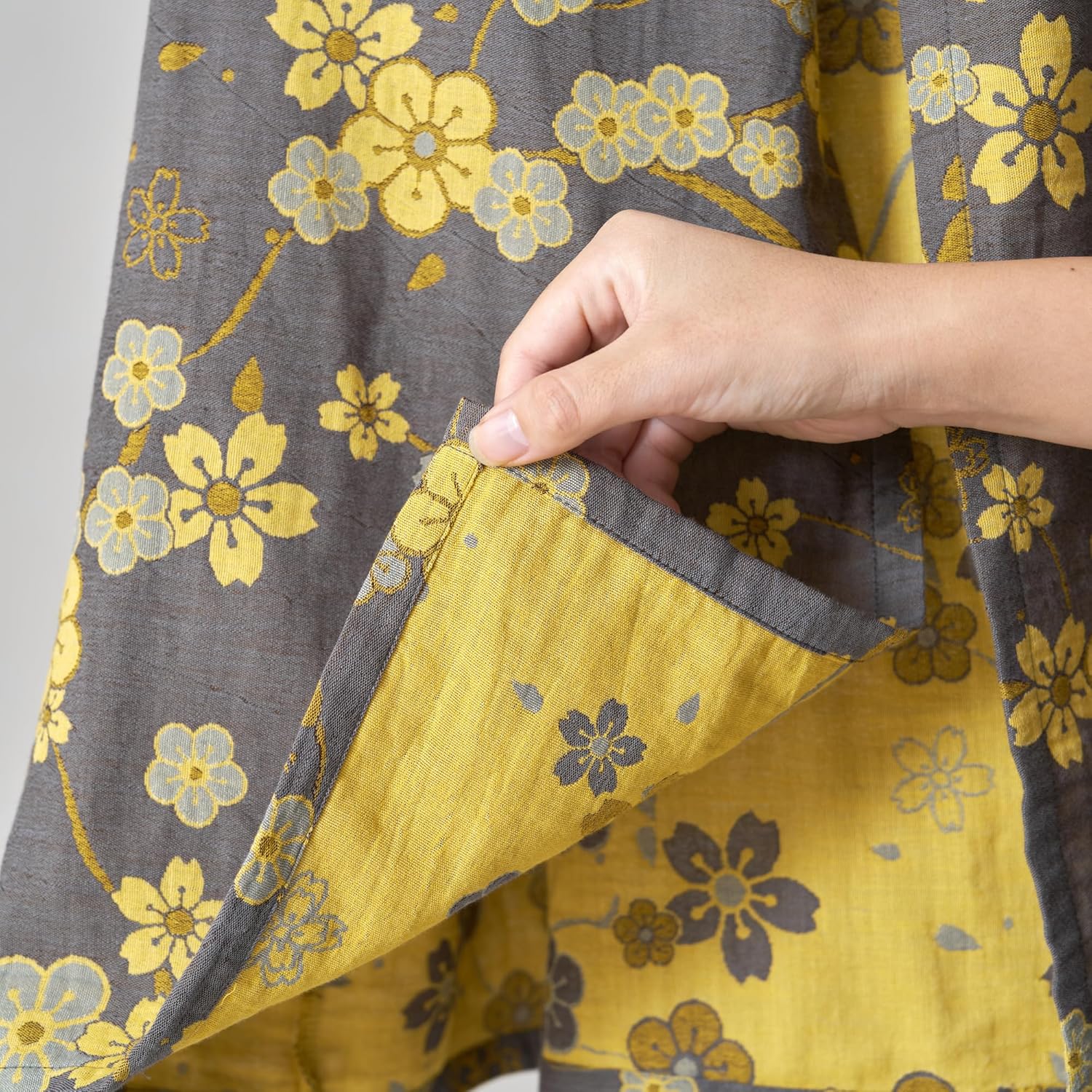 Cotton Gauze Robe for Women, Jacquard Plum Blossom Bathrobe Japanese Kimono Soft Knit Nightdress Longwear Sleepwear - Image 7