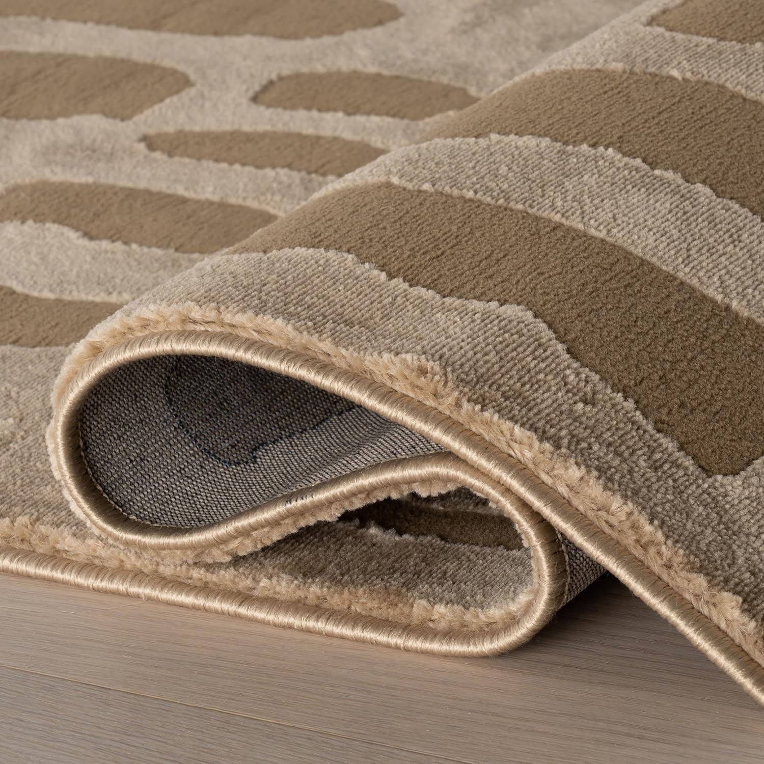 Nuloom Belen Geometric 4' x 6' Machine Washable Area Rug for Living Room Bedroom Dining Room, Sand