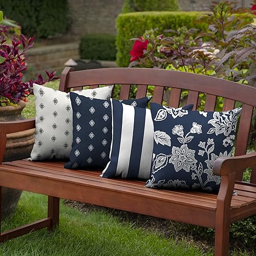 Vista 137 de Arden Selections Cojín decorativo para exteriores, paquete de 2, 16 x 16 pulgadas, aguamarina Leala Aqua Leala