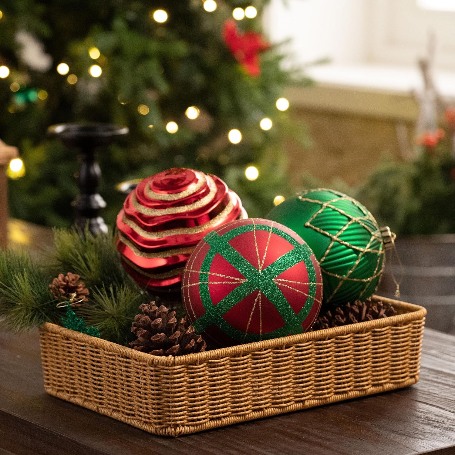 Valery Madelyn Christmas Tree Decorations Set, 4ct Red Green Gold Shatterproof Ball Ornaments, 5.9 Inch Traditional Country Hanging Ornaments for Christmas Trees