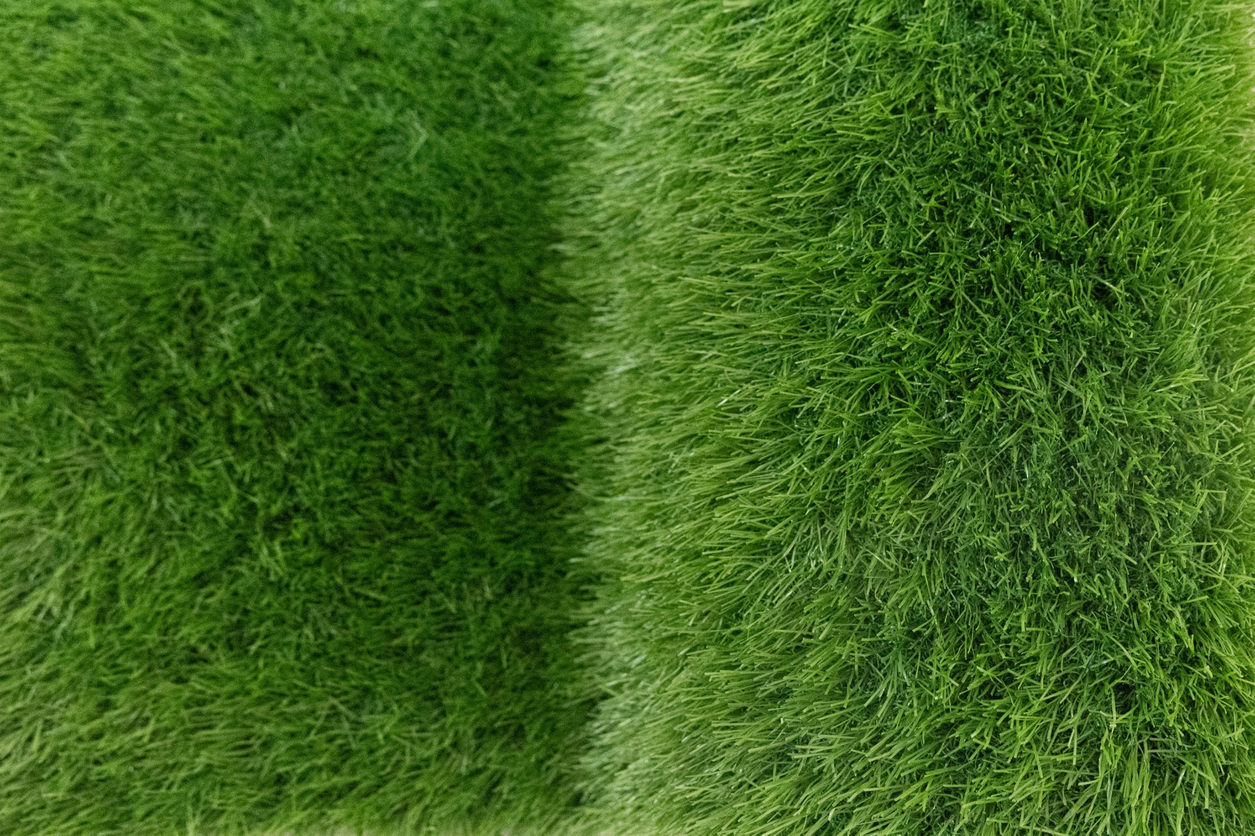 Kunstrasen 150x300 cm, Rasenteppich outdoor für Balkon und Garten, Artificial Grass Majorka outdoor 33mm Kunstrasen grün, Wasserdurchlässig Kunstrasen Rollrasen mit Meterware für Terrasse