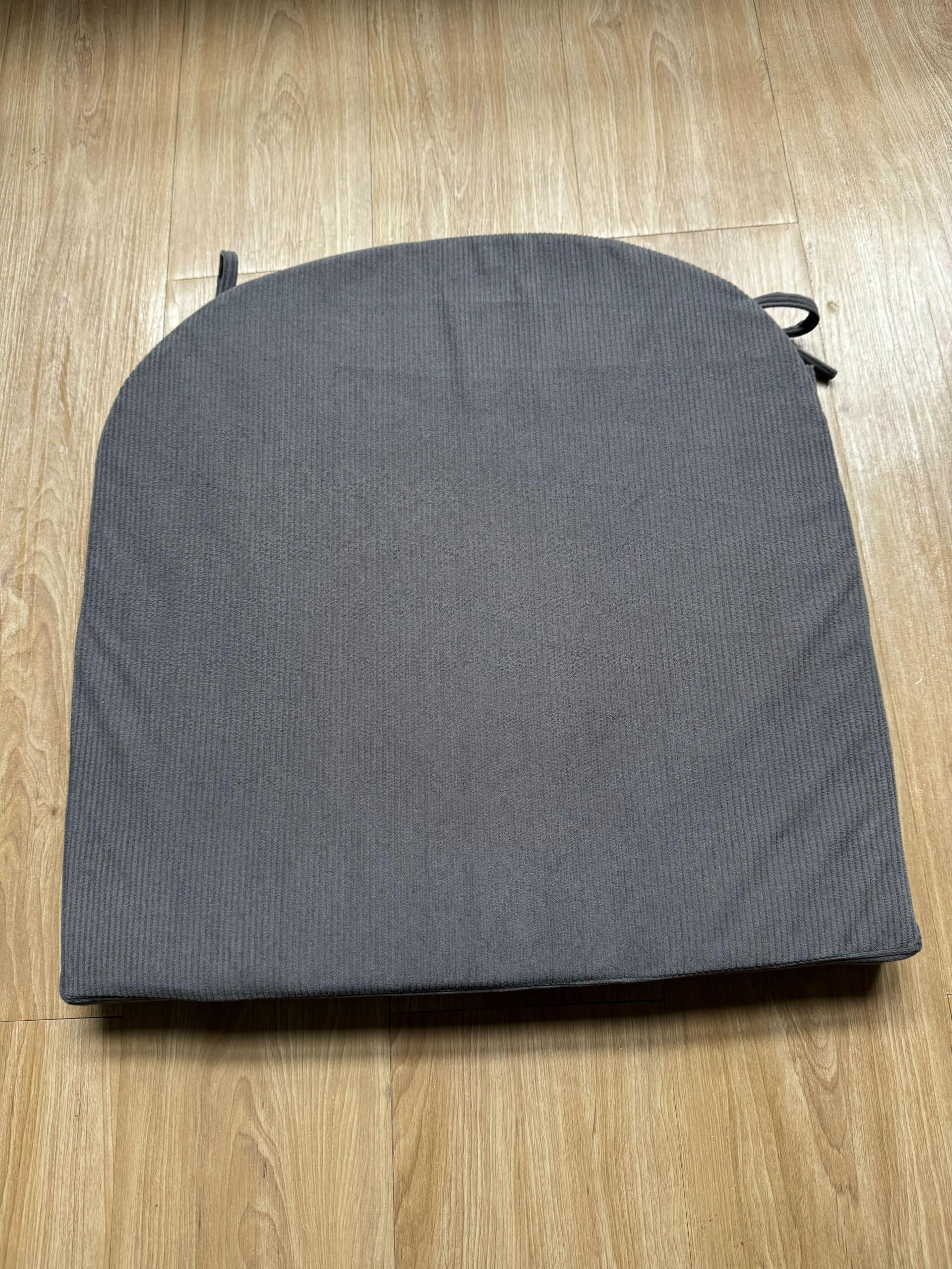 Coussin d'assise soulager les chaises dures avec le lot de 2 galettes JMSC gris clair 45 x 45 cm
