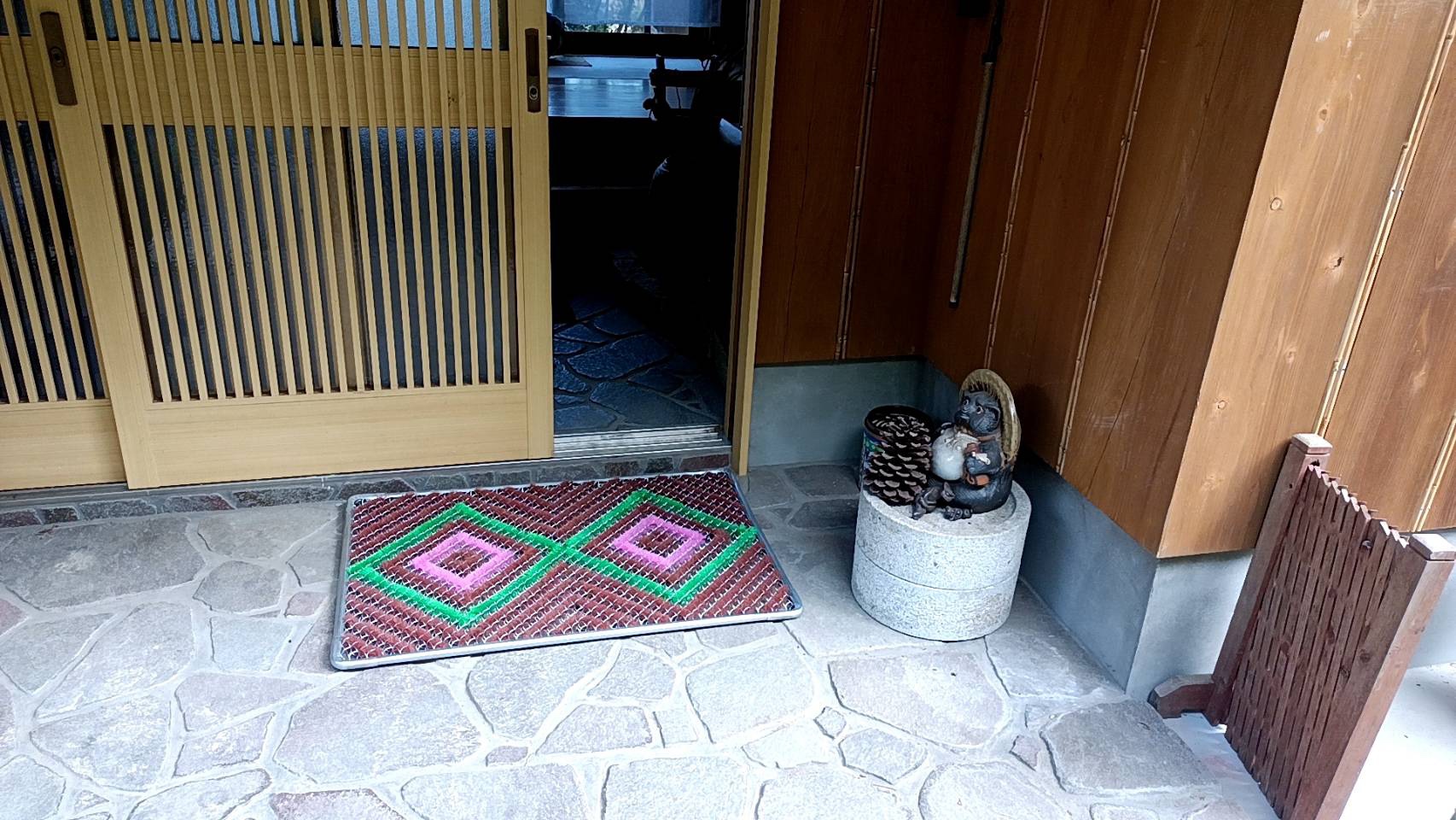 昔ながらの良い品です。レトロなところも良い。