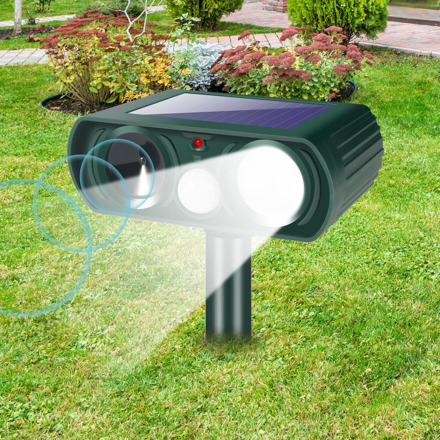 Solar Animal Repellent Ultrasonic Animal Repeller Outdoor Deer Repellent Waterproof with Motion Detection