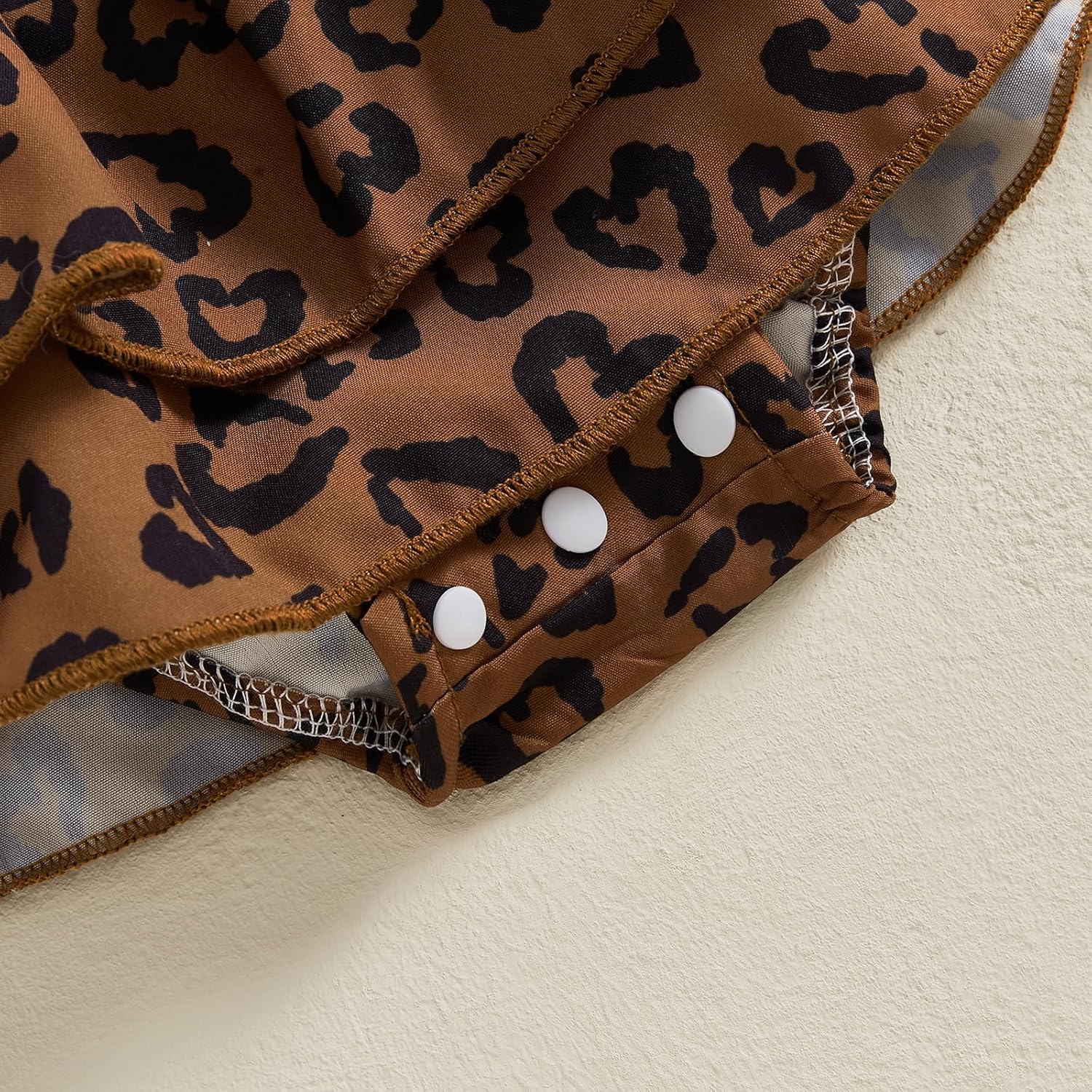 Aunties Bestie Baby Clothes Girl Aunt Saying Letter Ruffle Romper Shirt+Leopard Bloomer Short Headband Summer Outfit - Image 8