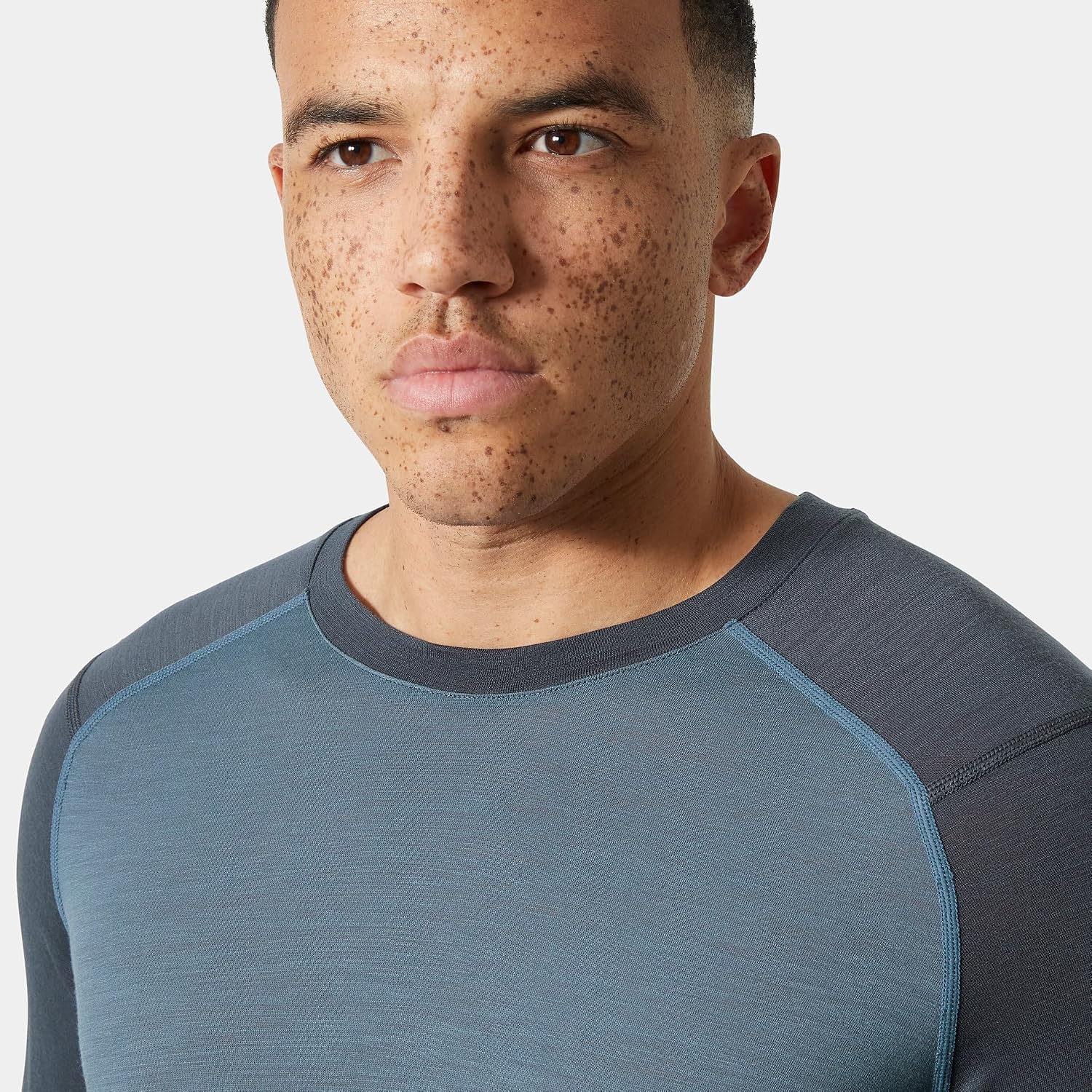 Helly-Hansen HH Durawool Crew LS Men's T-Shirt - Premium Sportswear, Breathable Long Sleeve, Ideal for Outdoor Activities