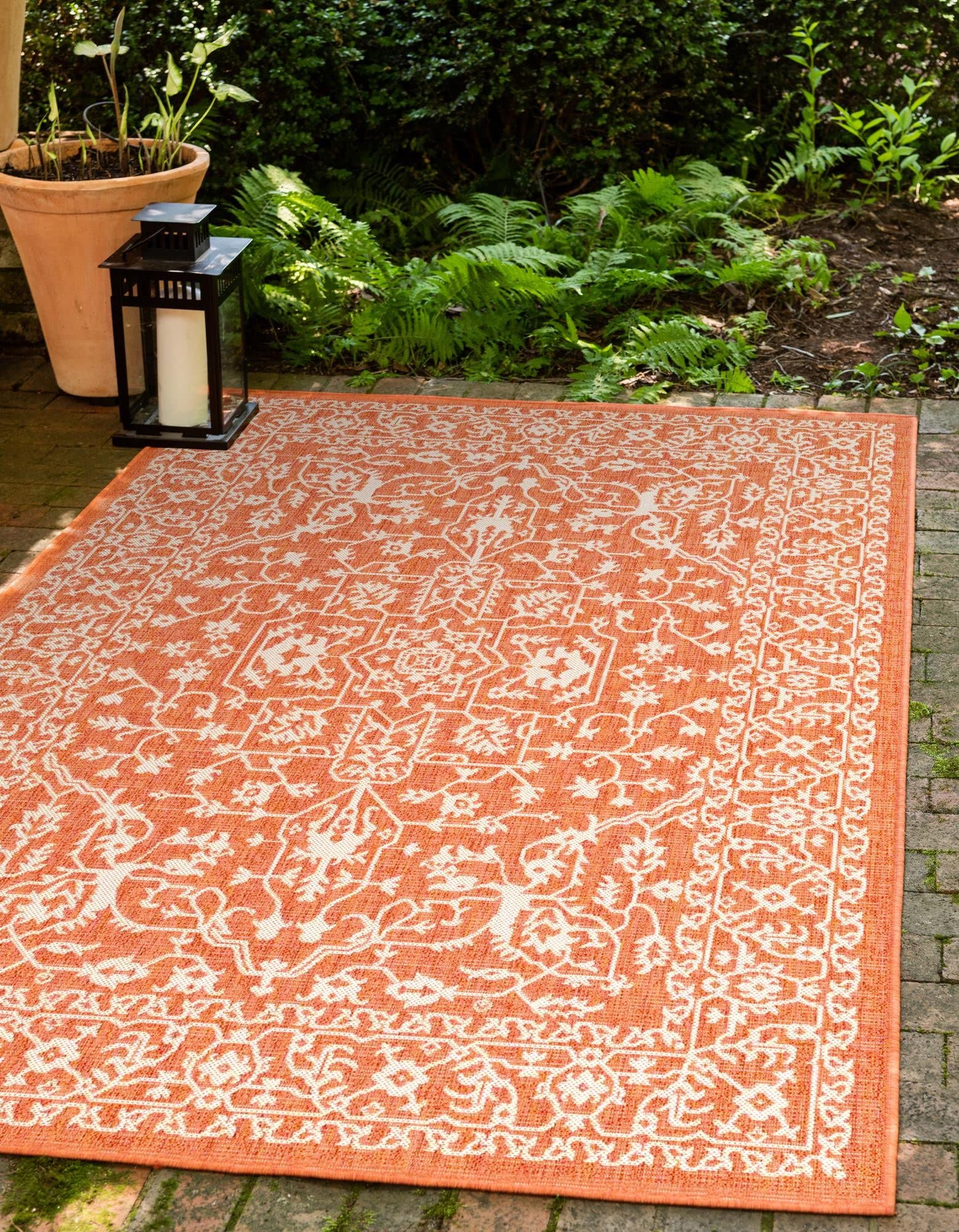 Outdoor Botanical Collection Rug 2' x 3' Terracotta