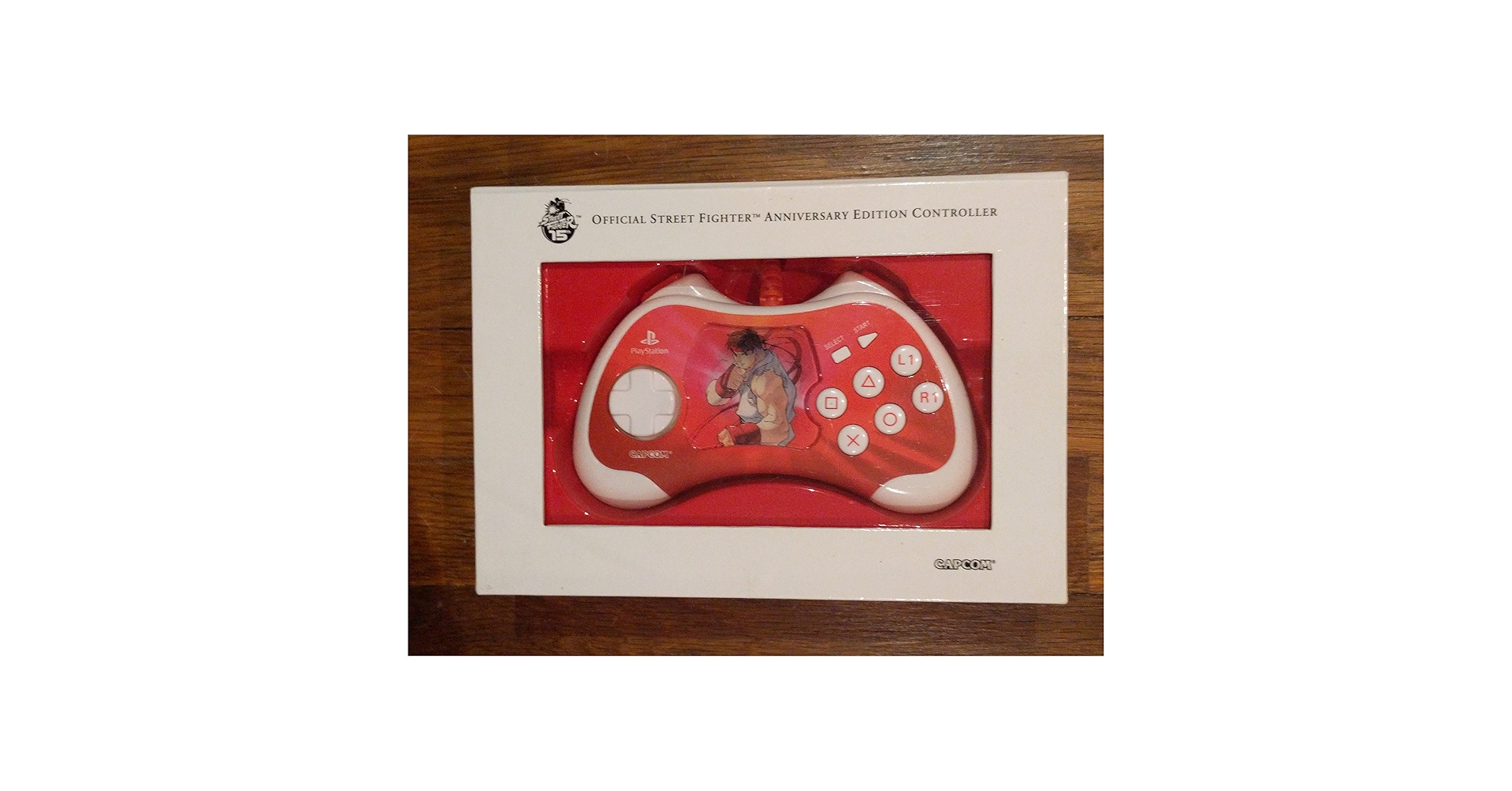 2/15まで　RYU Amazon.com: Street Fighter Ryu 15th Anniversary Controller