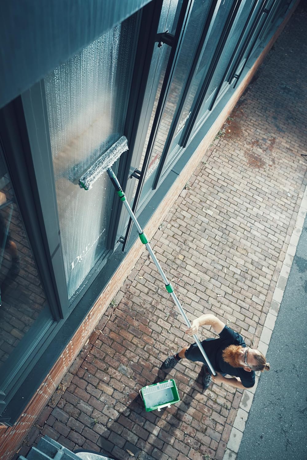 UNGER Opti Loc 2.50 m 2-Piece Squeegee for Telephone, Outdoor Use