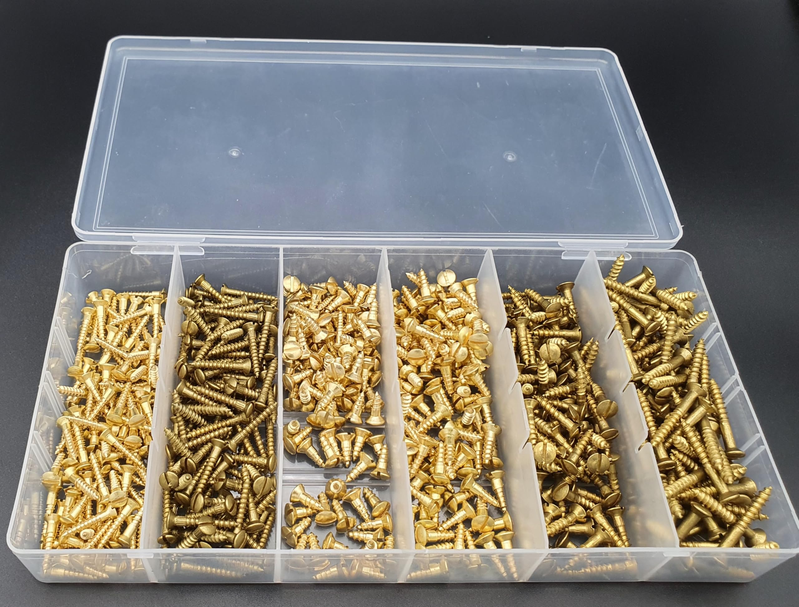 300 tlg. Set | Messing Holzschrauben Sortiment DIN 95 – Linsensenkkopf Schlitz – Messing Blank – 1,6mm & 2mm Durchmesser in praktischer Aufbewahrungsbox