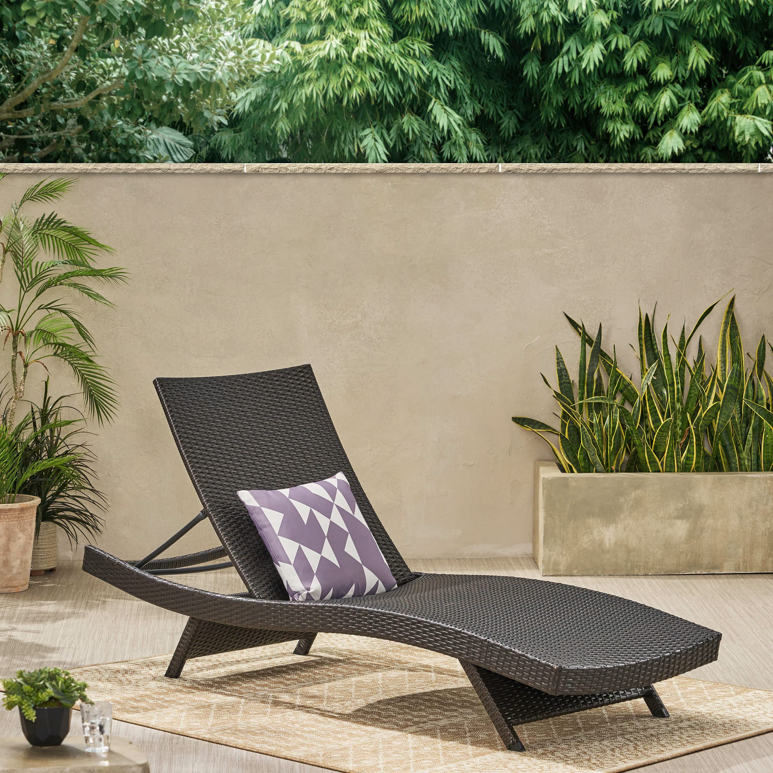 Christopher Knight Home Salem Outdoor Wicker Adjustable Chaise Lounge, Multibrown
