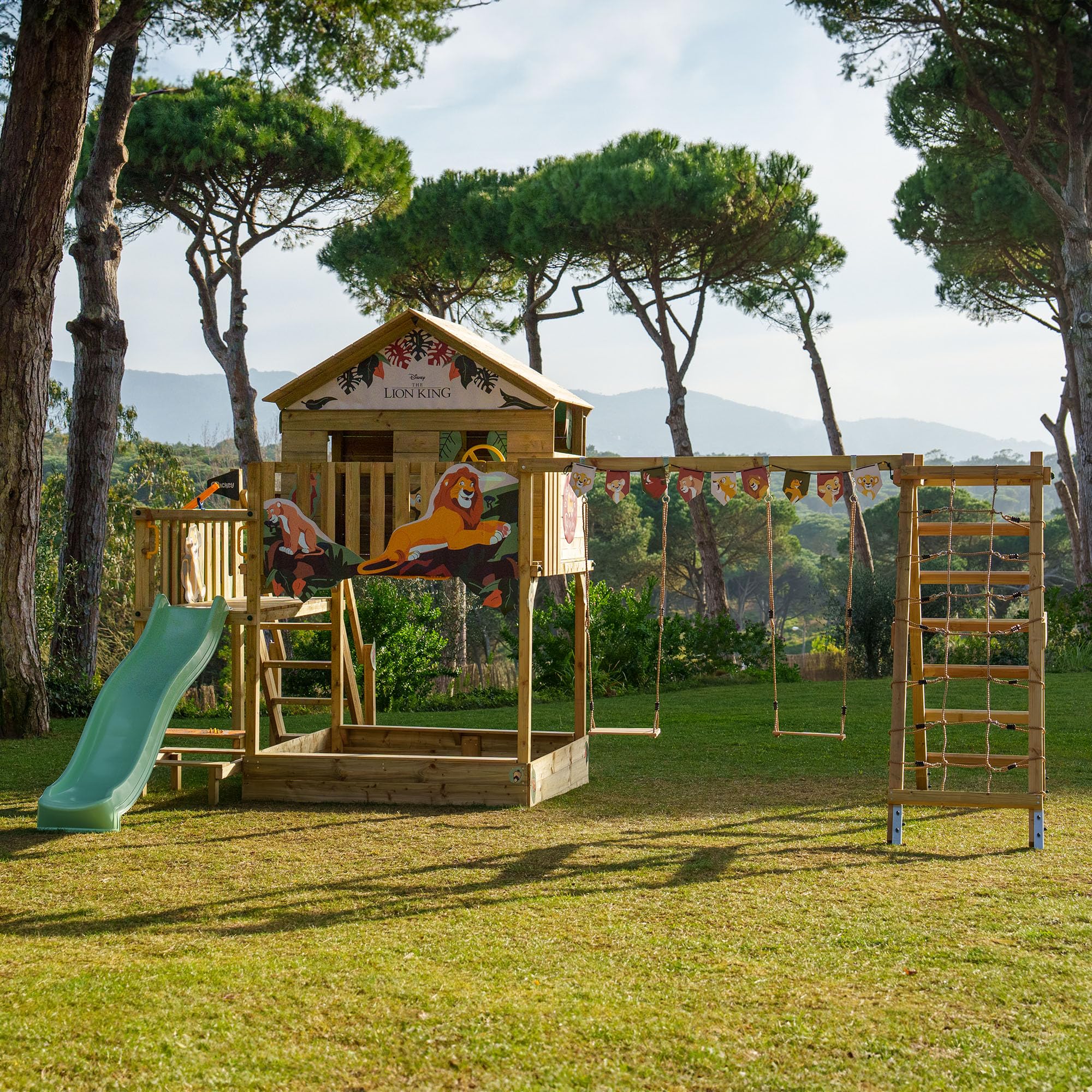 Disney's El Rey León Saga Parque Infantil de Wickey - Estructura para trepar, Equipo de Juegos de jardín para niños - Parque Infantil de jardín de Madera para Exteriores