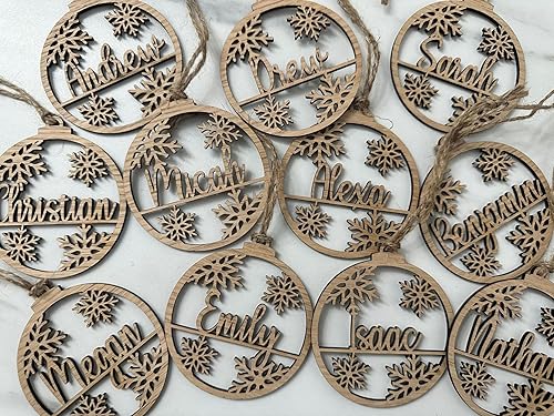 Miniatura 2 de Personalized Snowflake Wood Ornament For 2023