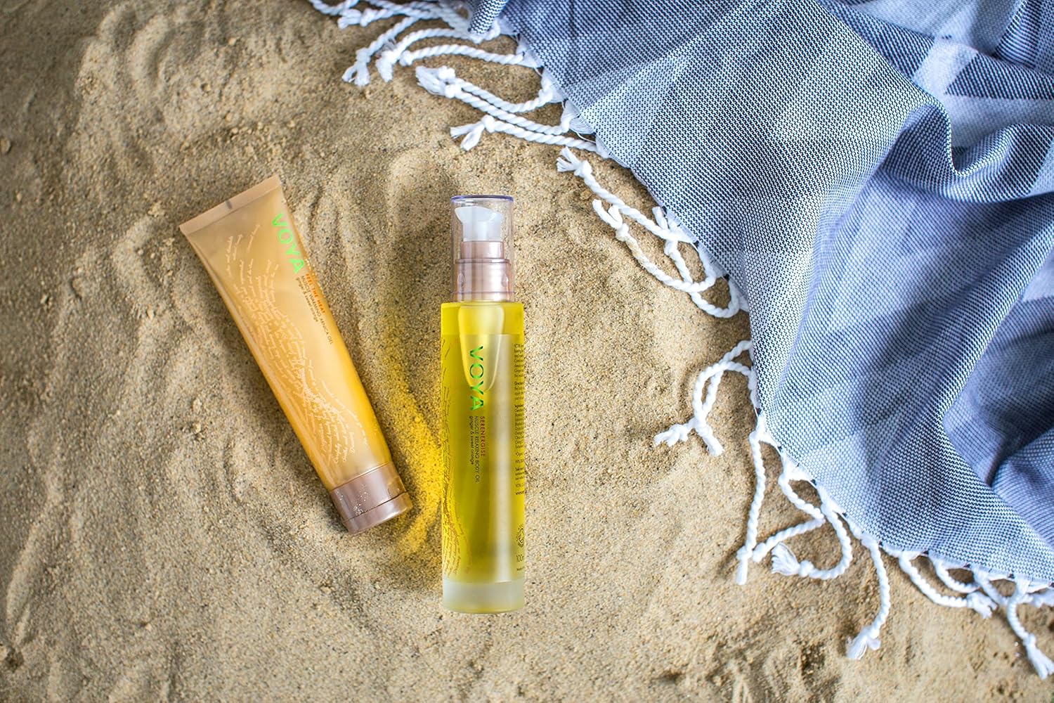 Voya Serenergise Muscle Relaxing Body Oil, Ginger & Sweet Orange Scent, Organic Body Oil, Relaxing Body Oil, 100ml